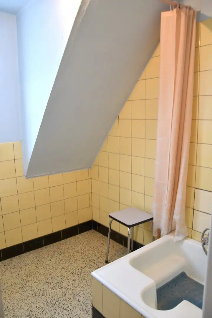 Halfopen bebouwing met 3 slaapkamers en zonnige tuin te koop in Bellegem foto 7