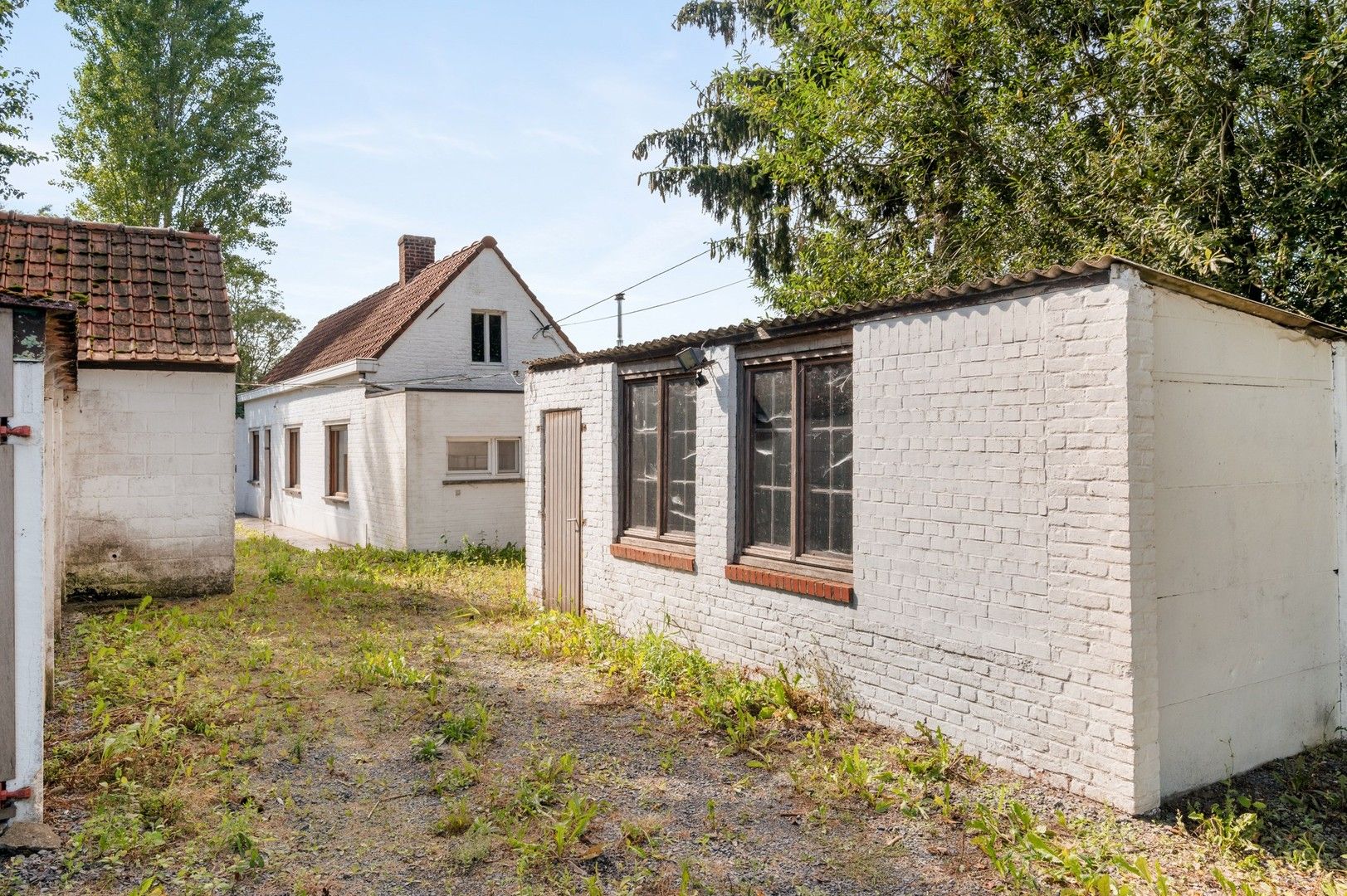 Volledig te renoveren landelijk knus woonhuis of zelf te bouwen woning op deze prachtige locatie in Ingooigem foto 10