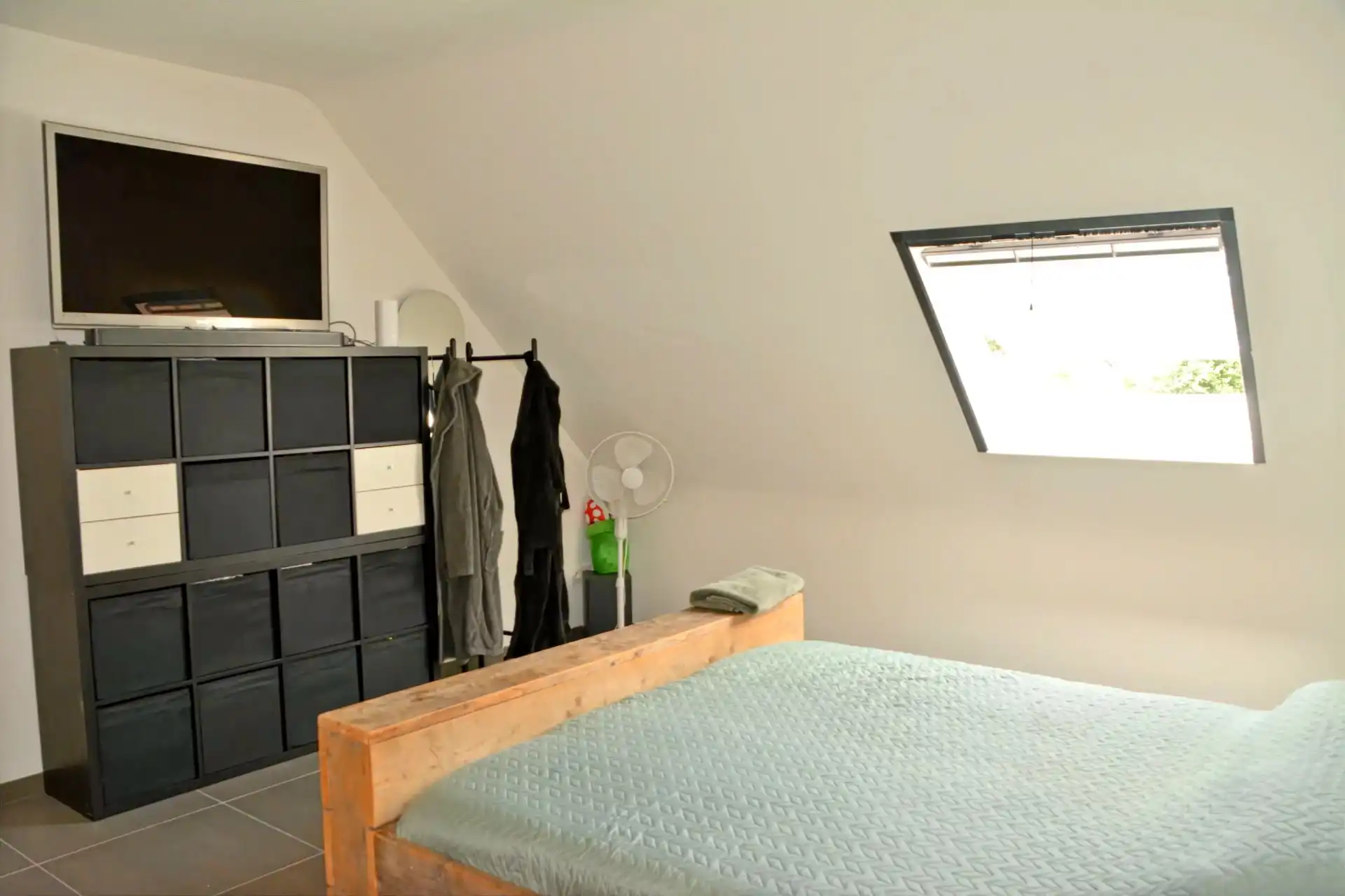 STIJLVOLLE ENERGIEZUINIGE NIEUWBOUWWONING MET 3 SLPK  IN CENTRUM LANAKEN ! foto 27