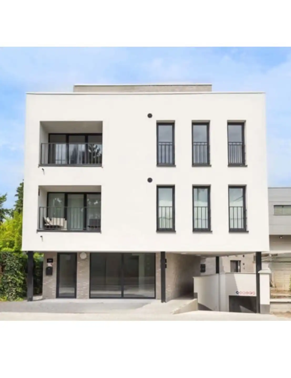 Modern nieuwbouwappartement met terras te huur foto {{pictureIndex}}
