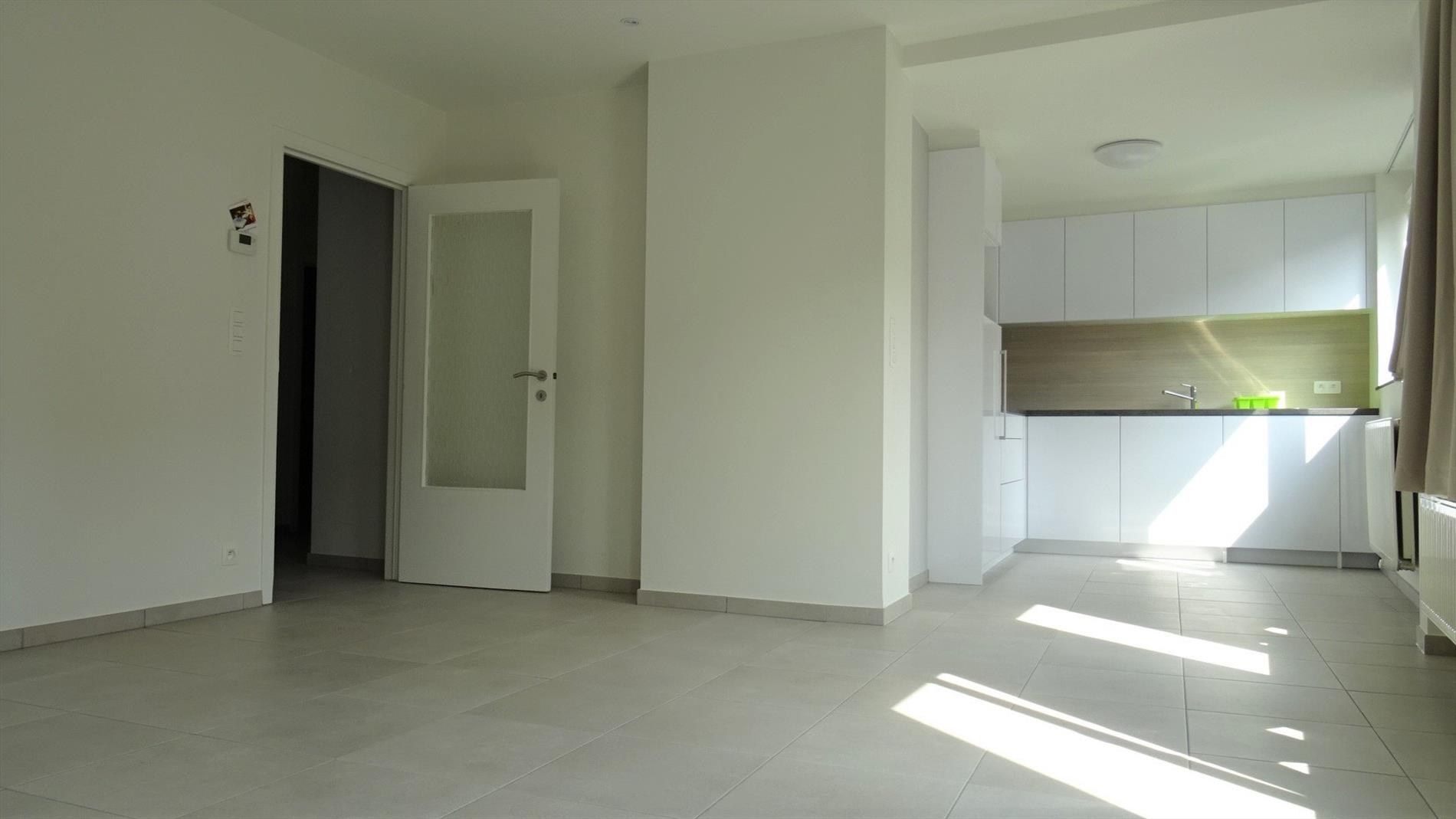 In centrum gelegen app met 2 slpks en terras! foto 4