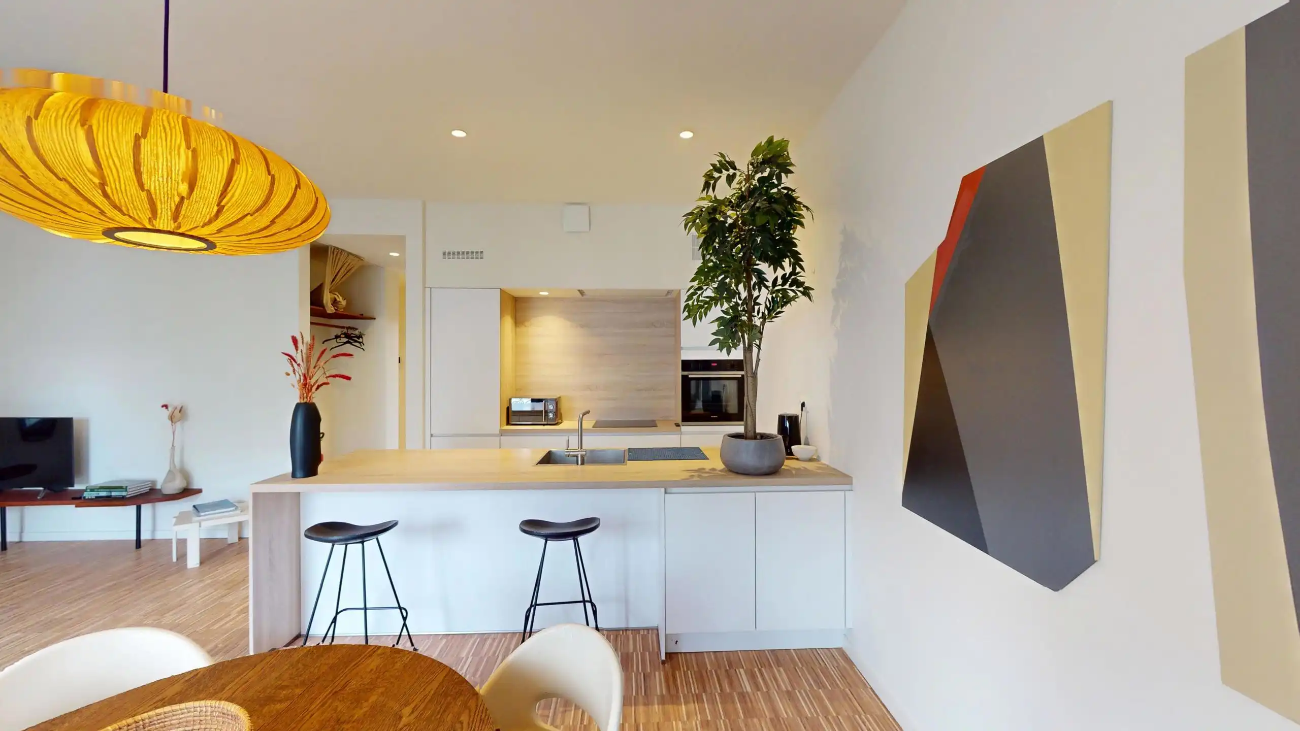 ANTWERPEN CENTRUM - Gemeubeld Eén slaapkamer appartement met terras foto 2