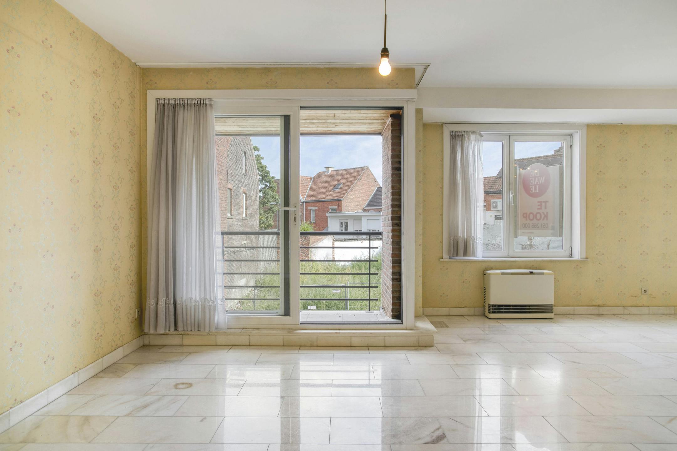 Ruim en lichtrijk appartement te koop in hartje Rumbeke foto 7
