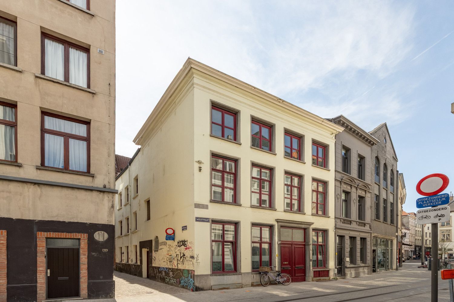 ()=>{if(producerUpdateValueVersion(node),producerAccessed(node),node.value===ERRORED)throw node.error;return node.value} Wolstraat 10/2 - 2000 Antwerpen (2000)
