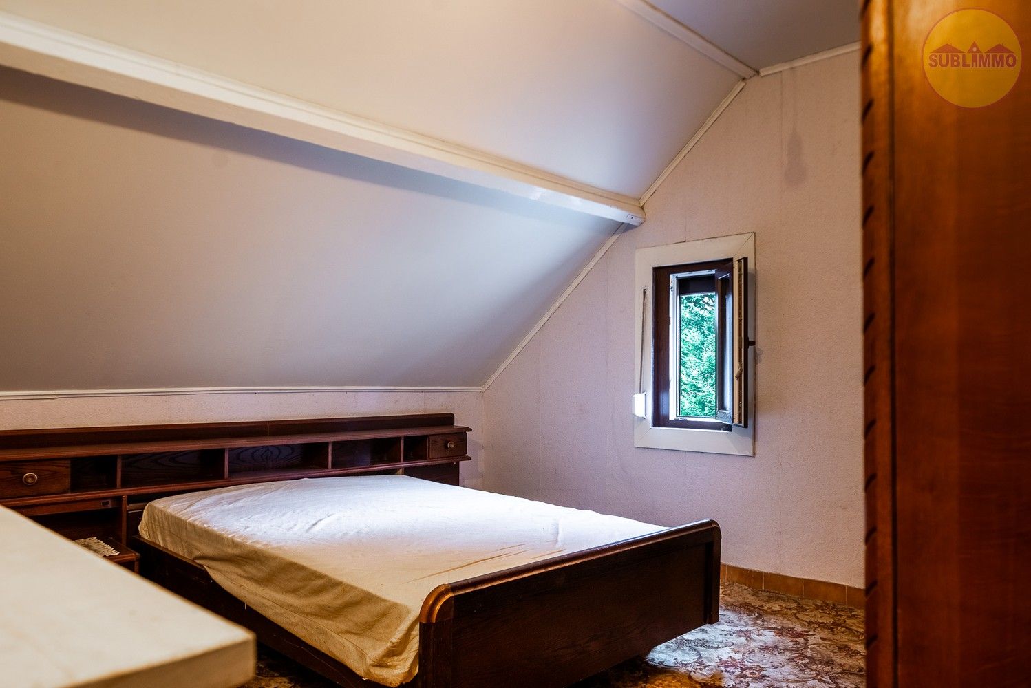 Charmante halfopen bebouwing op idyllische bosrijke locatie – uniek renovatieproject foto 21