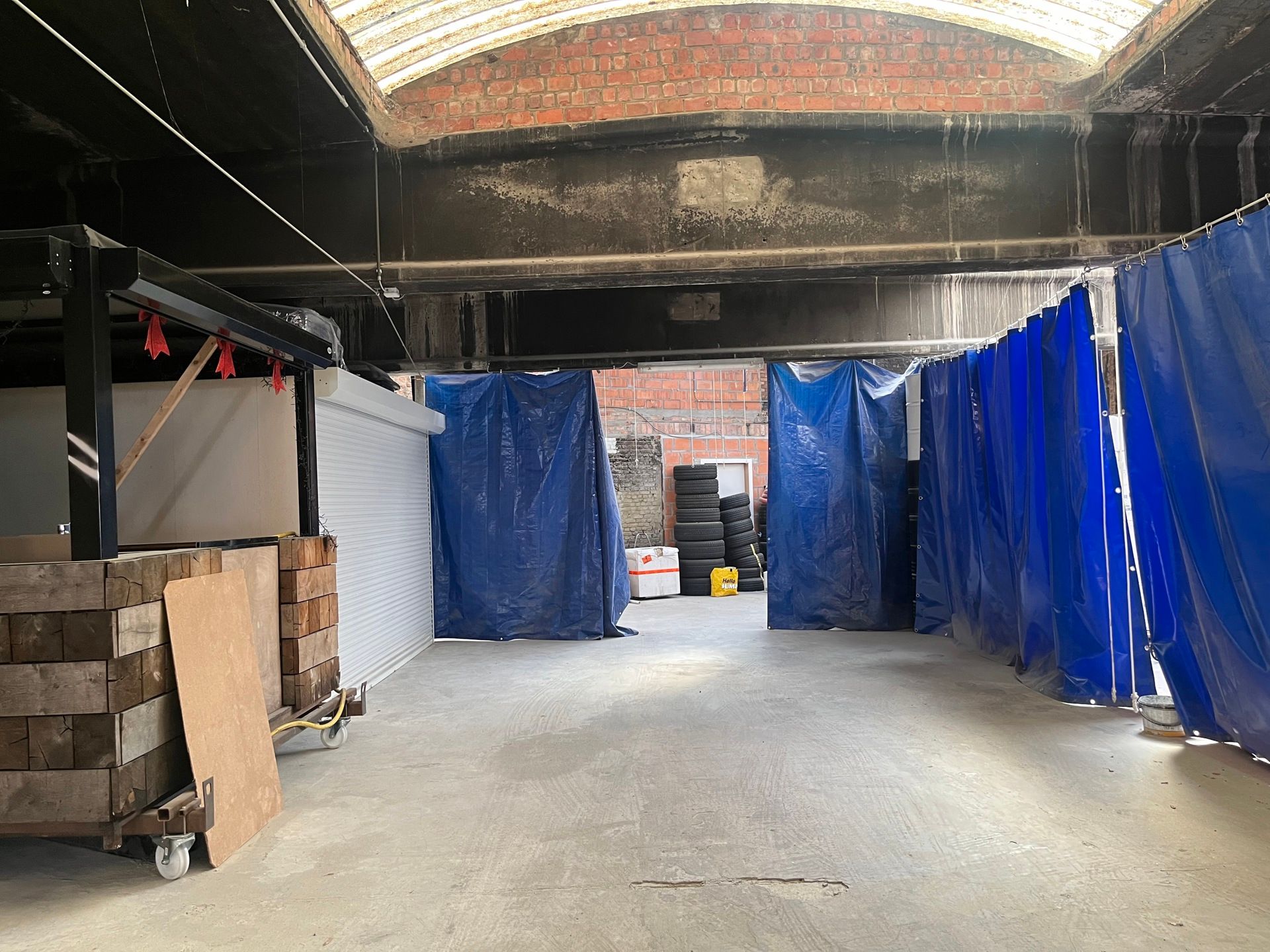 Afscheidbaar magazijn van 235m² op top ligging! foto 10