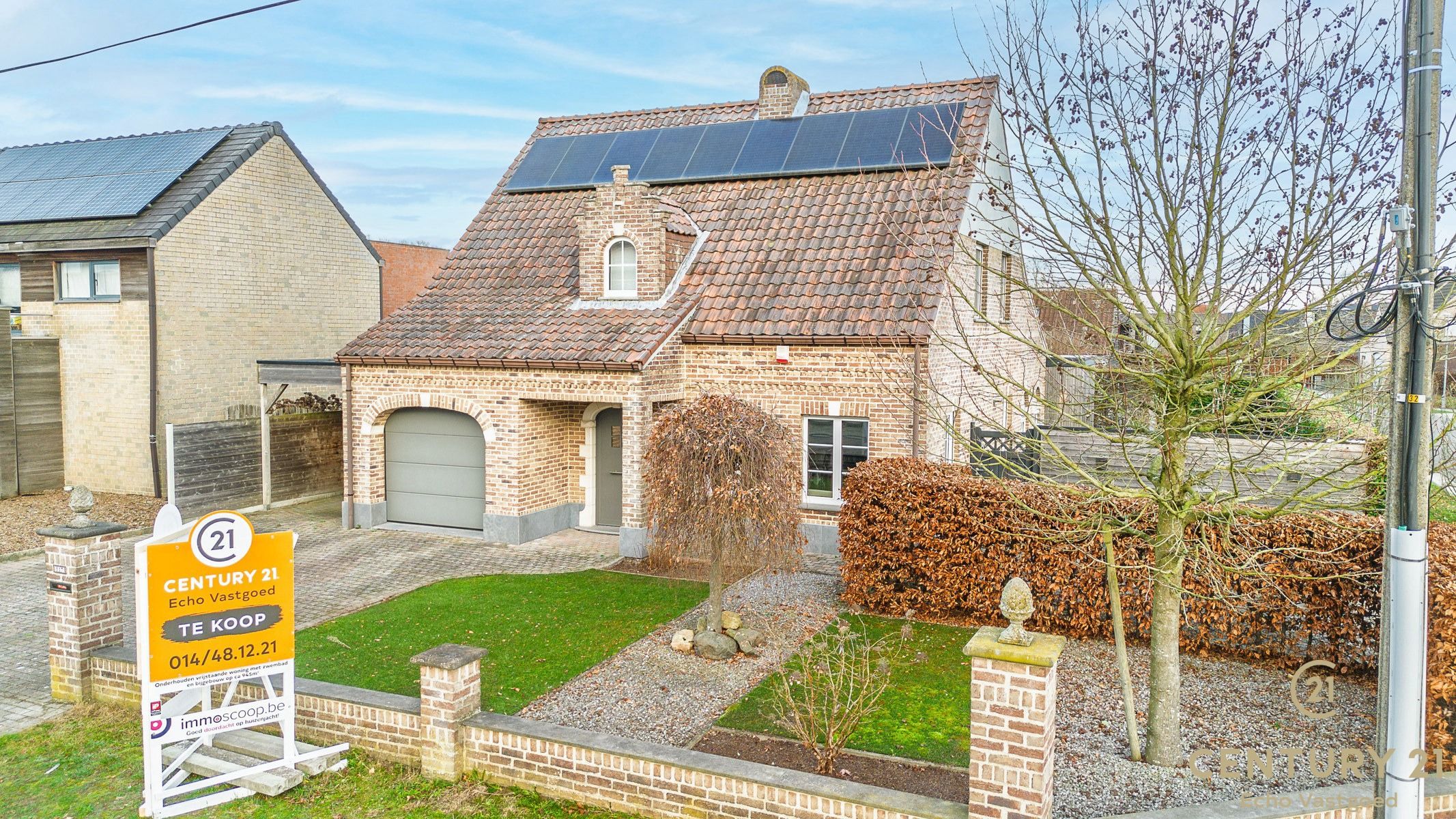 Stijlvolle vrijstaande woning met zwembad, poolhouse en tuin foto 34