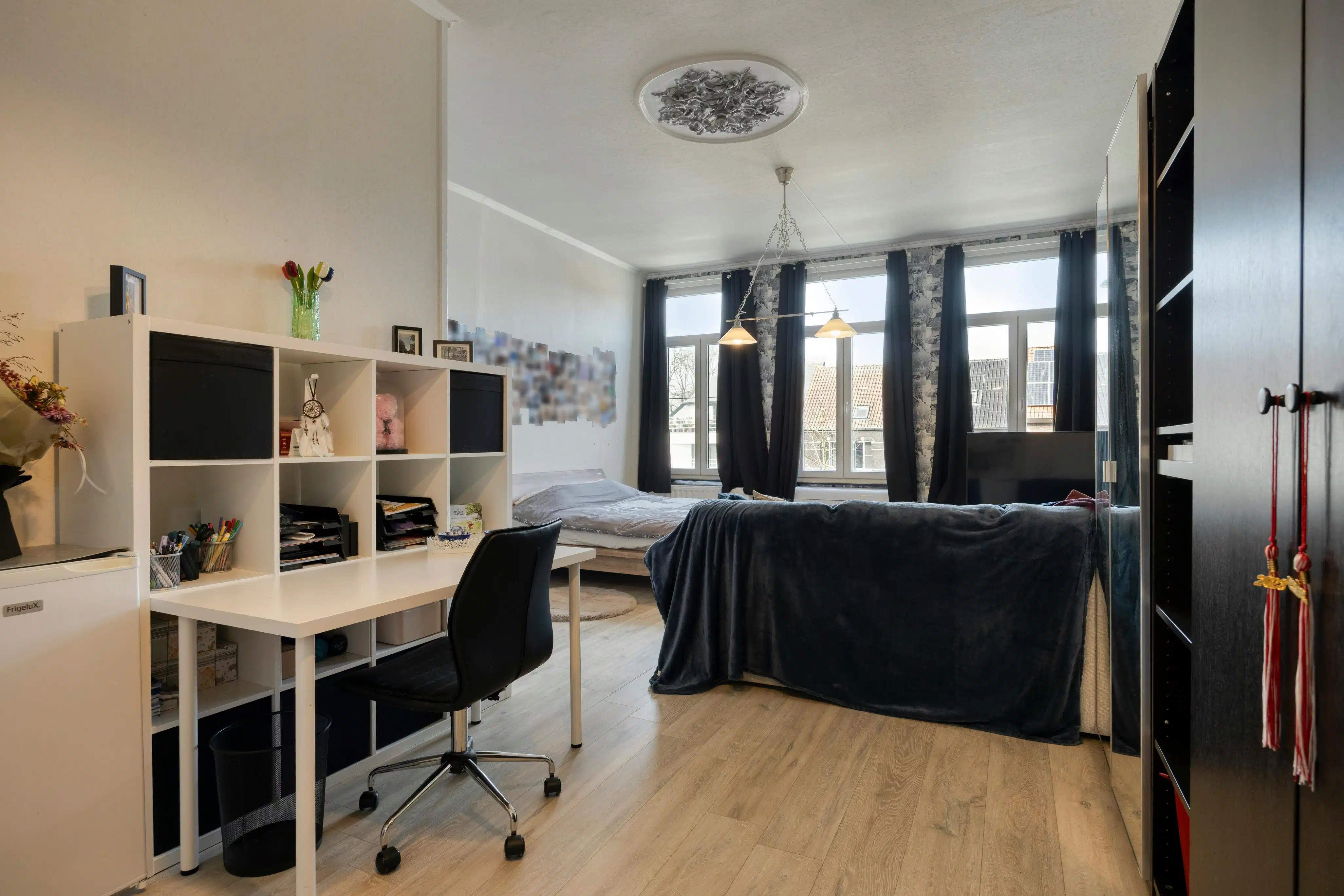 Herenhuis met handelszaak te koop in Kaprijke foto 18
