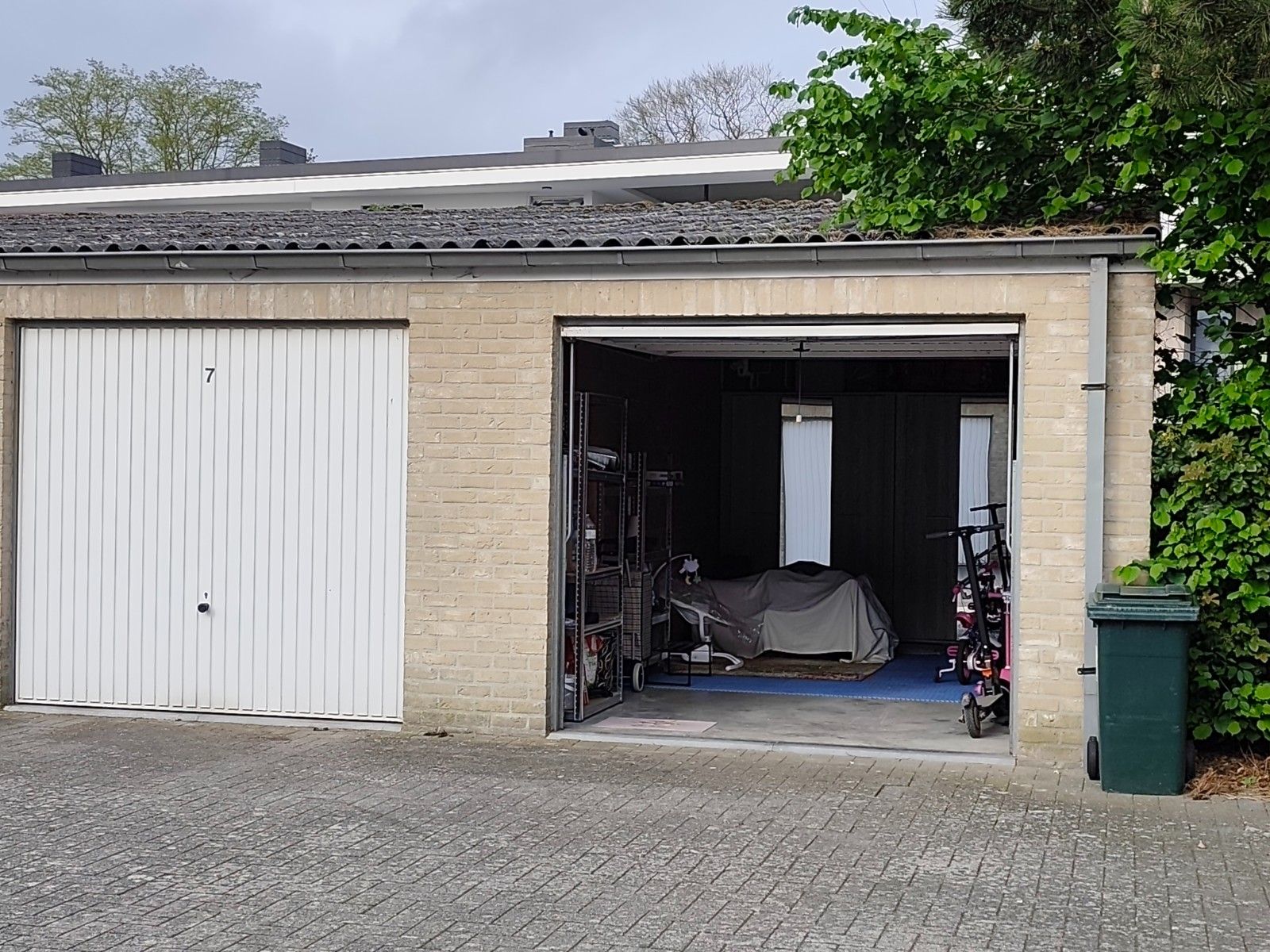 Lichtrijk 1-slaapkamerappartement in het centrum van Petegem foto 18