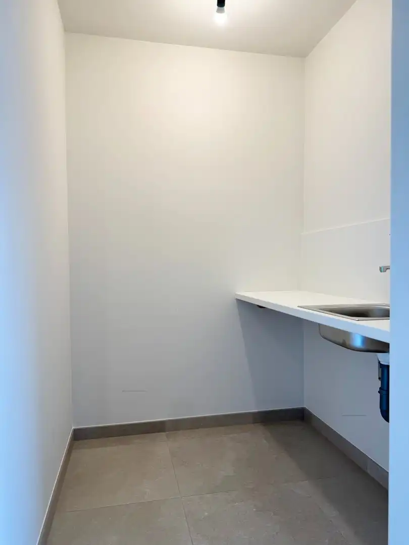 Nieuwbouwappartement nabij centrum van Tongeren foto 15