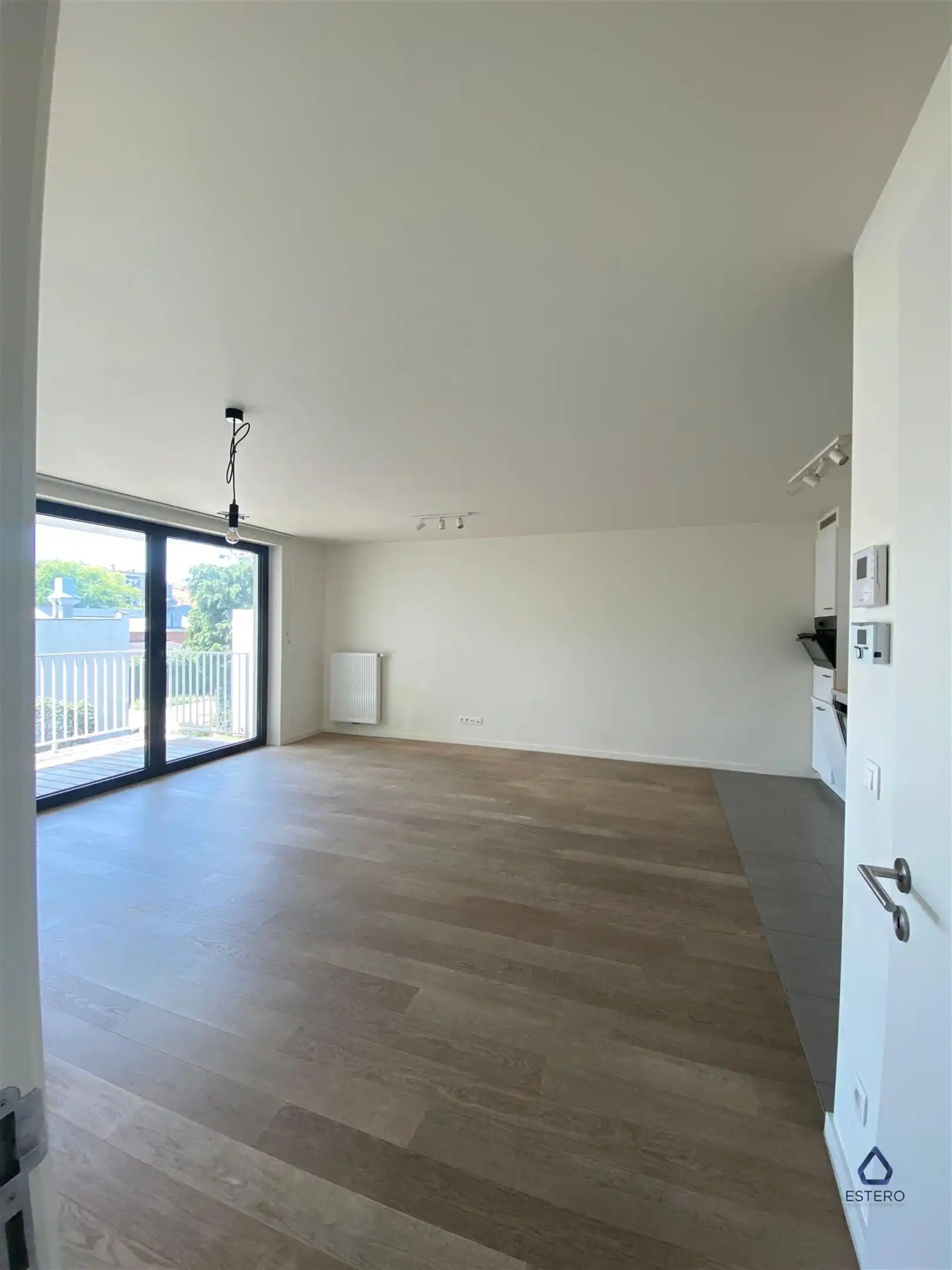Hedendaags appartement met 2 slaapkamers te Evere foto 2