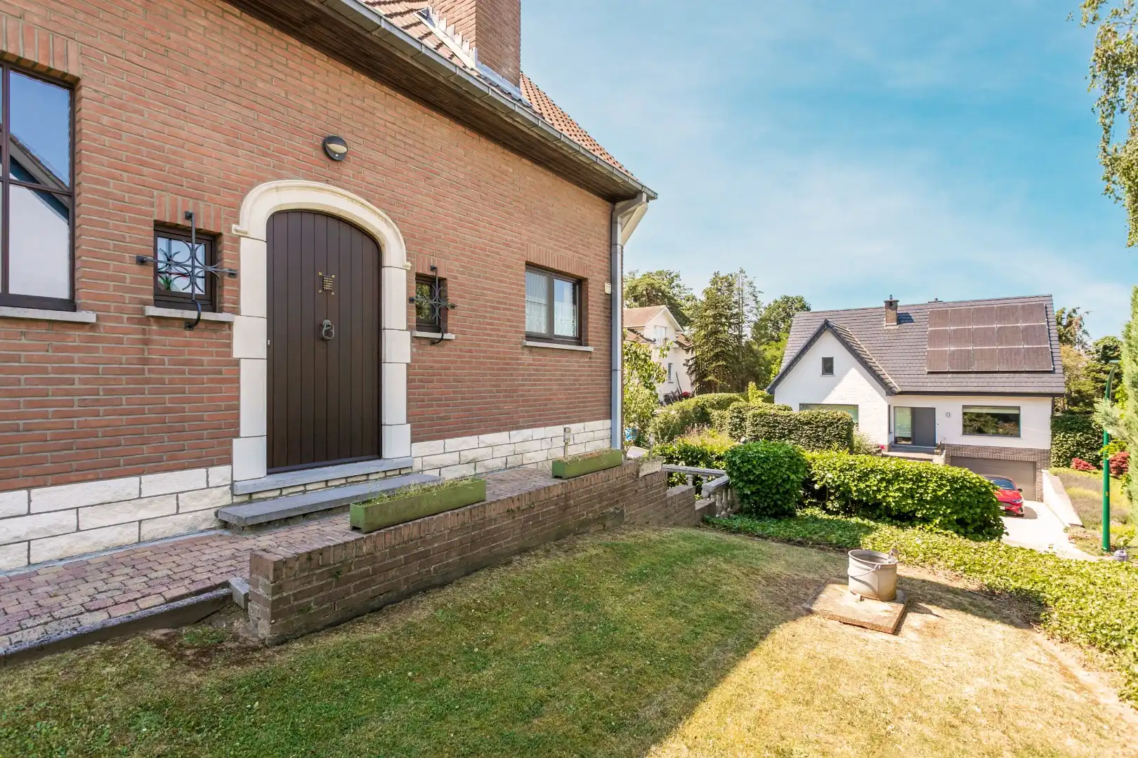 Verzorgde woning met 3 slpk, garage en tuin foto 4