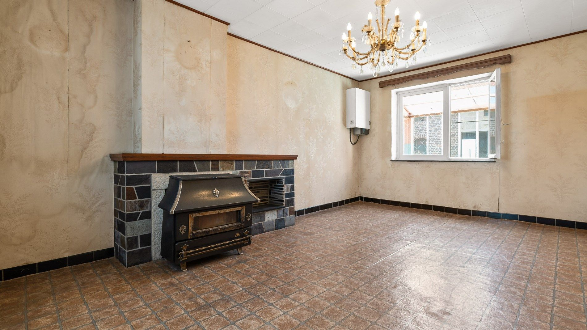 Renovatiewoning op perceel van 6854 m² foto 12