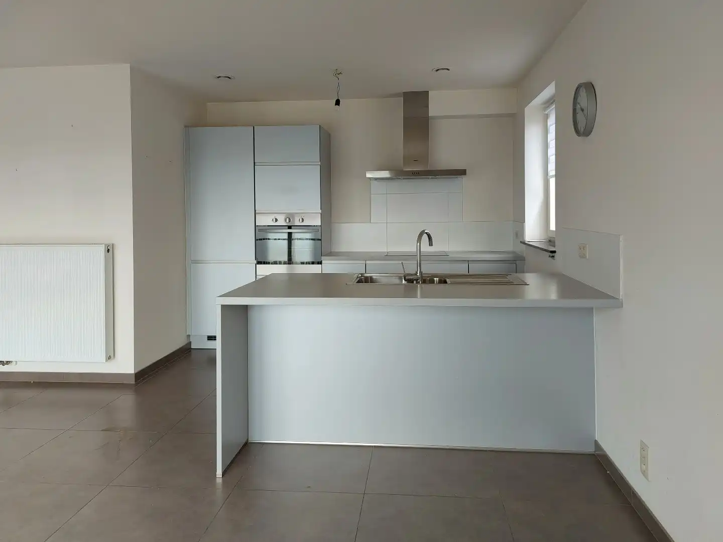 Recent appartement met 2 slaapkamers en garage in het centrum van Herzele foto 7