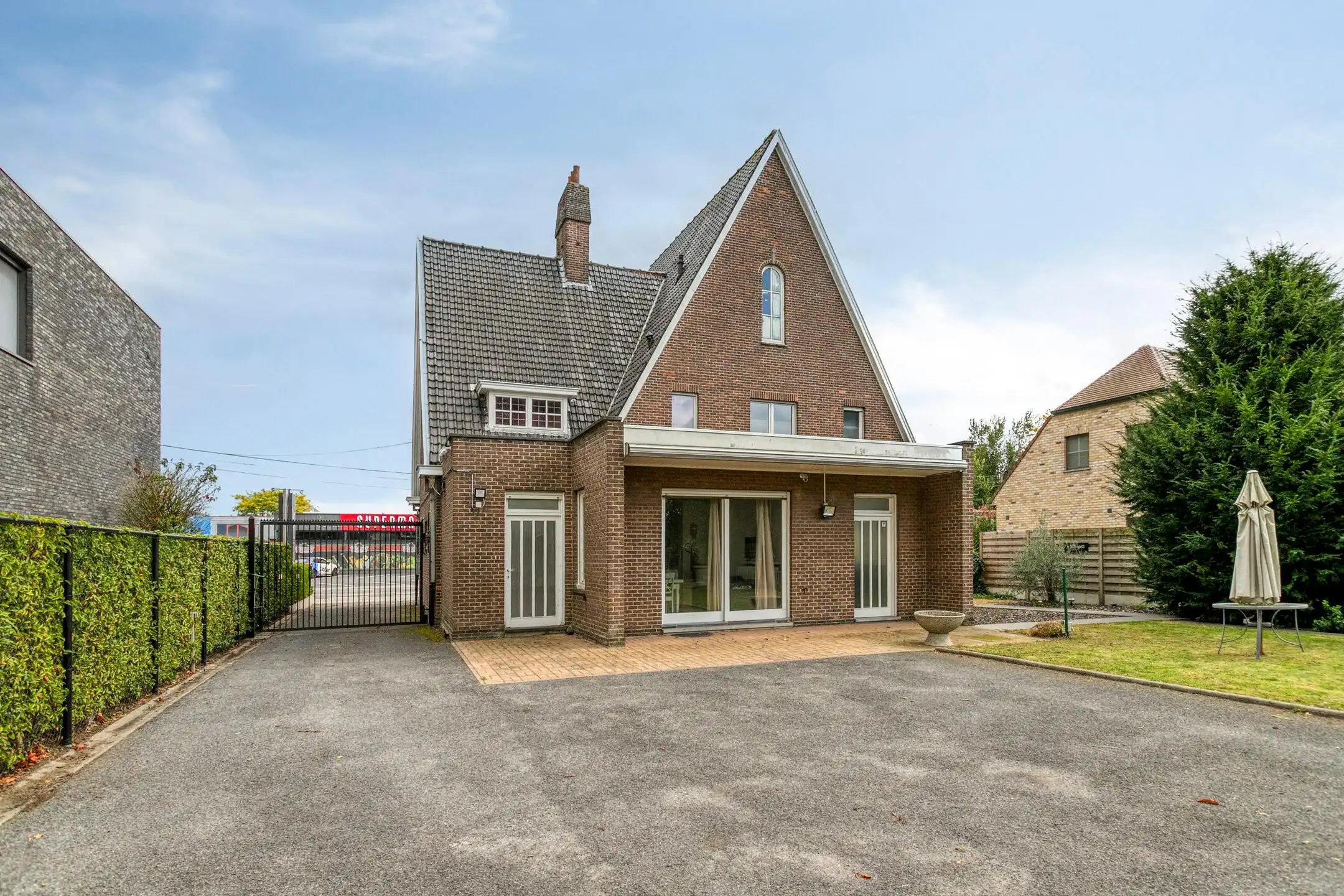 Woning met mogelijkheid tot magazijn te koop in Kuurne! foto 4