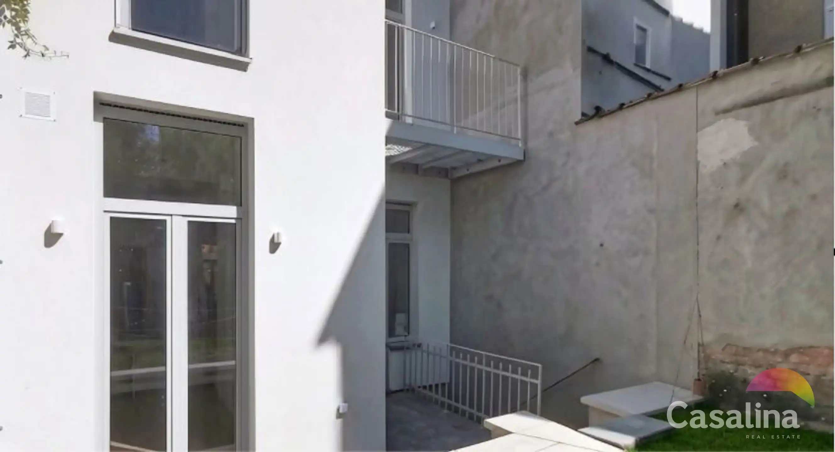 Volledig gerenoveerd, 1ste bewoning, tegenover Josaphatpark foto 6
