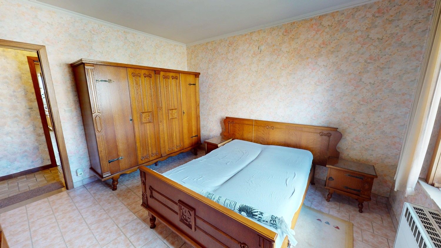 🏡 TE KOOP – Op te frissen woning met prachtig uitzicht nabij centrum Zingem! 🌳 foto 8