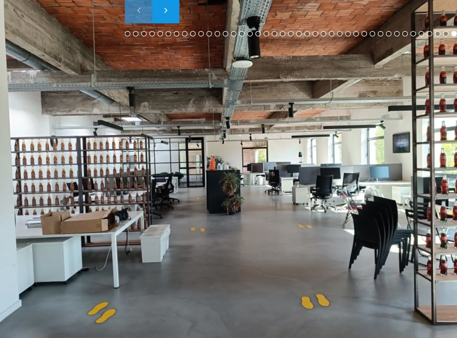 Magazijn met kantoorruimte te huur in Mechelen.  foto 10