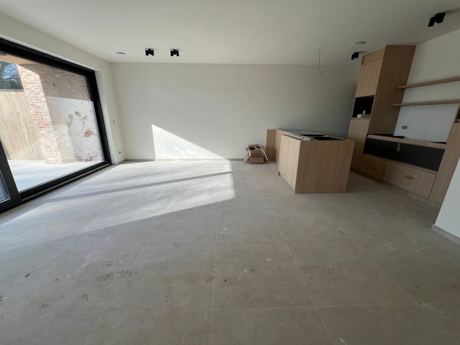 Luxueus nieuwbouw GLV met 1 slpk, terras, berging en parking foto 6