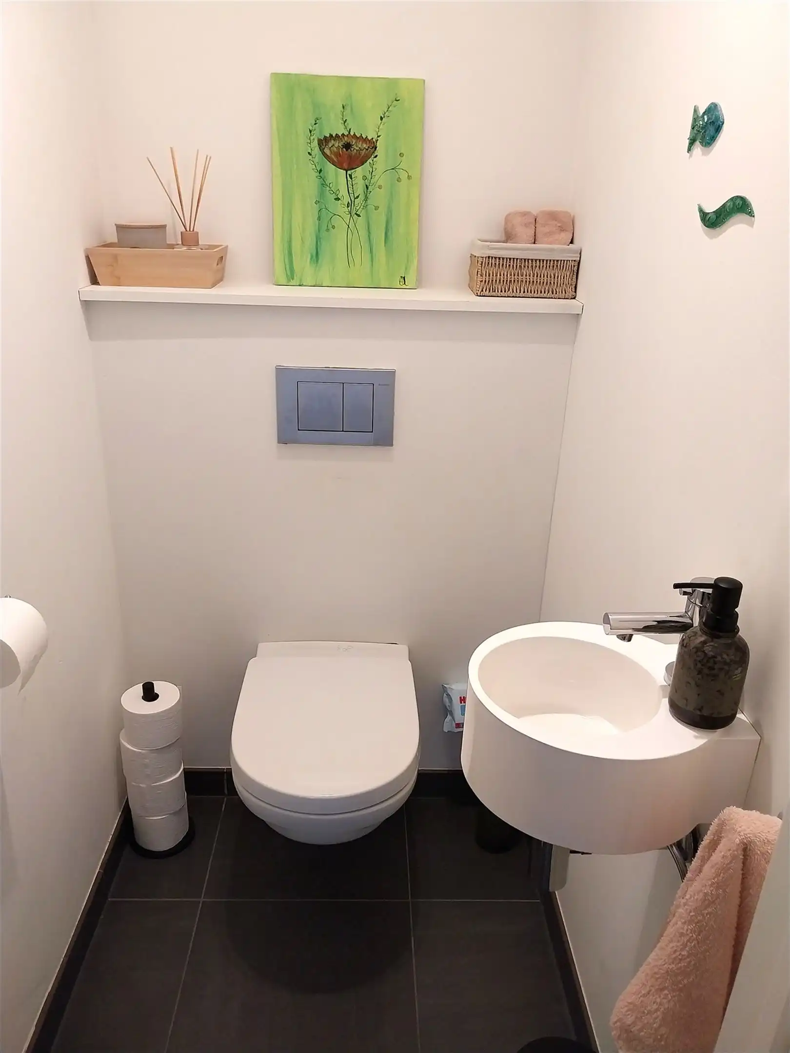 TE HUUR: Ruim appartement met 2 slaapkamers te Koersel! foto 10