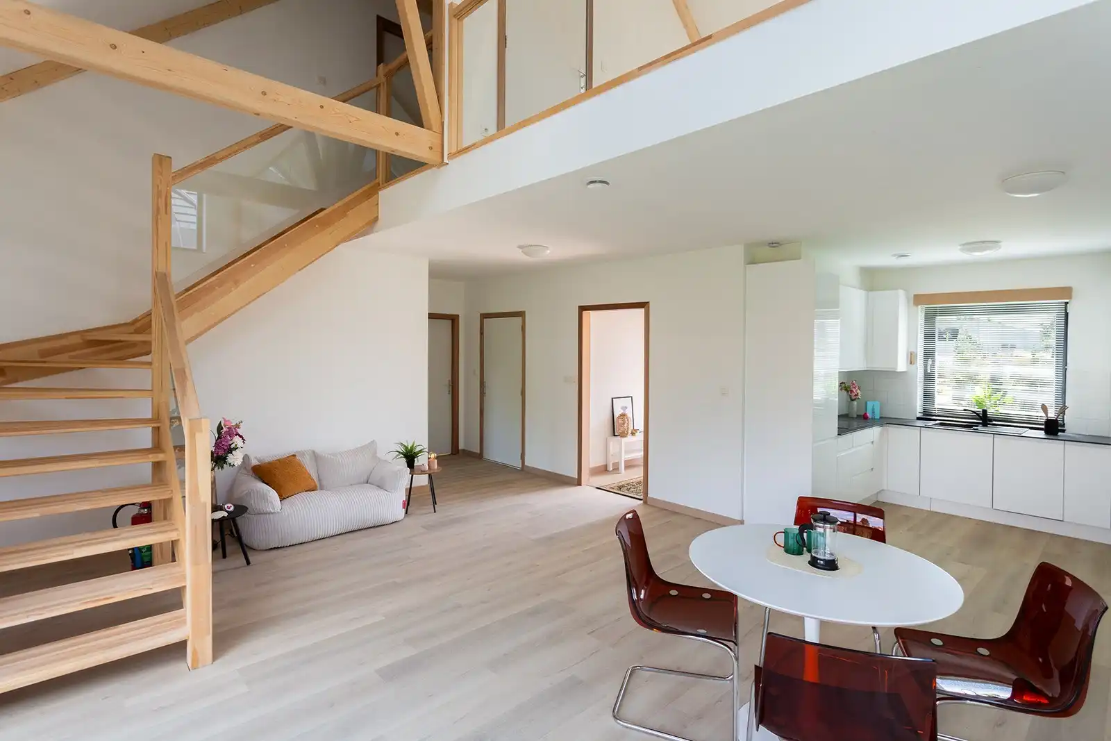 Instapklare en energiezuinige woning met tuin foto 6