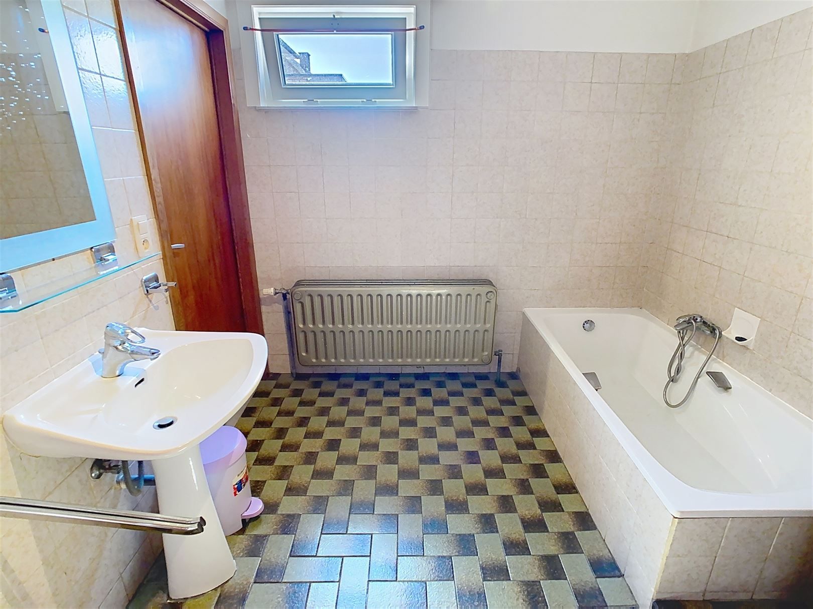 Mooie ruime woning, 3 slpks, garage, tuin, 11a 59ca foto 18