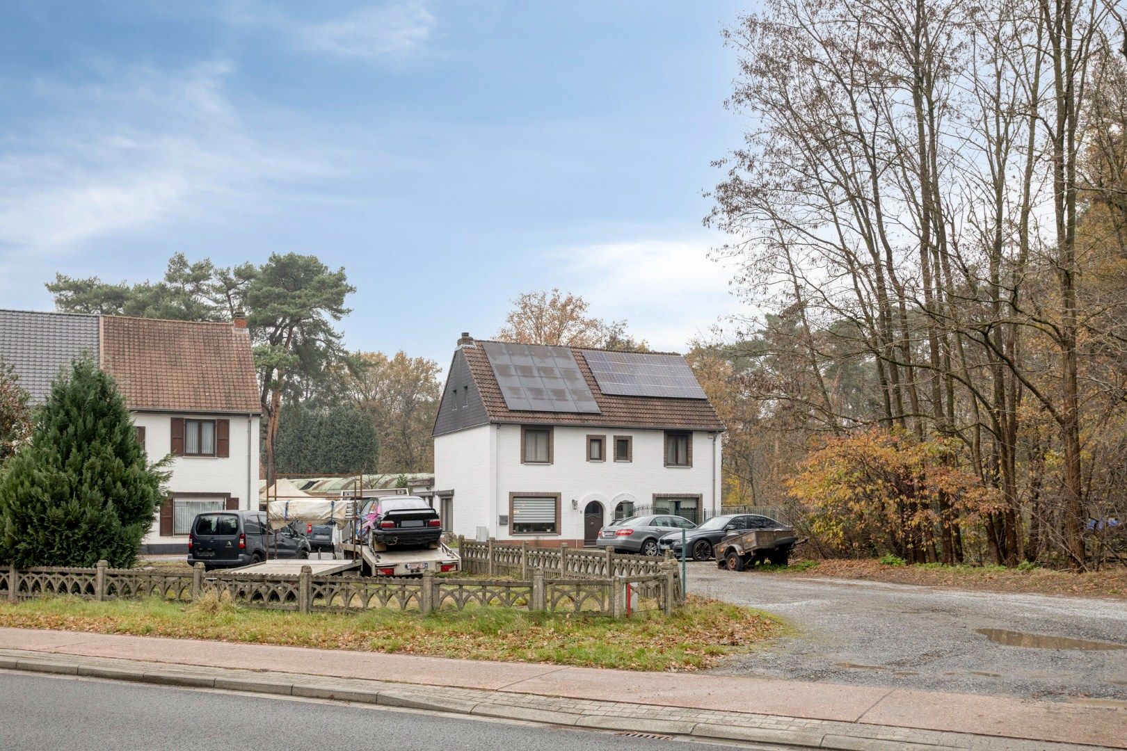 Instapklare charmante woning met 4 slpks, gelegen op een perceel van 438m² !  foto 24