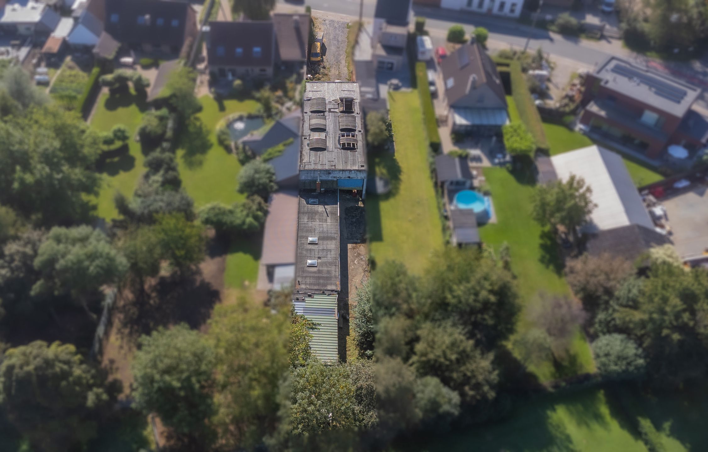 LEDE - Vergunbare werkplaats/loods met uitstekende ligging foto 2