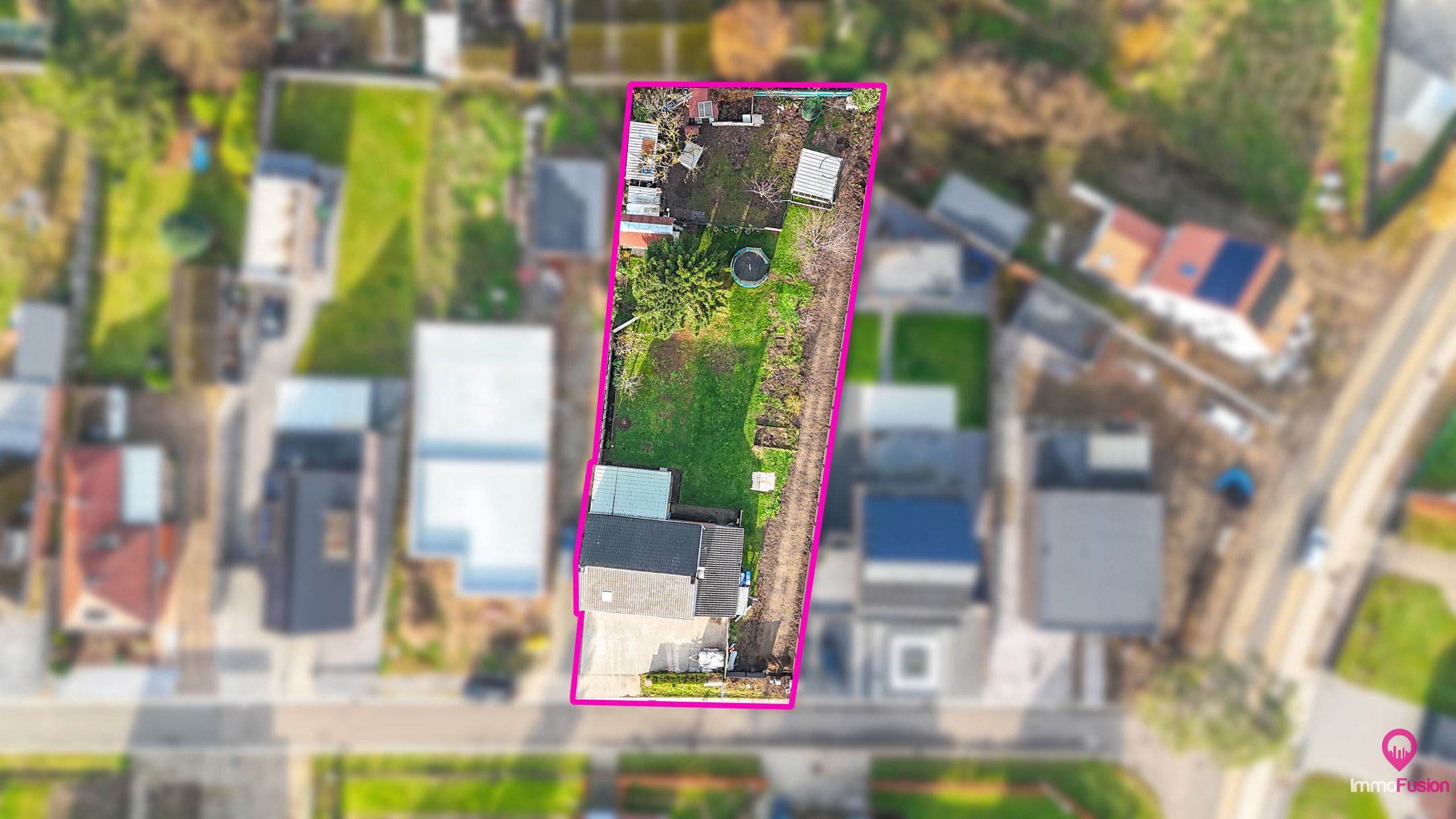 Instapklare vrijstaande woning met grote tuin in Berkenbos! foto 29