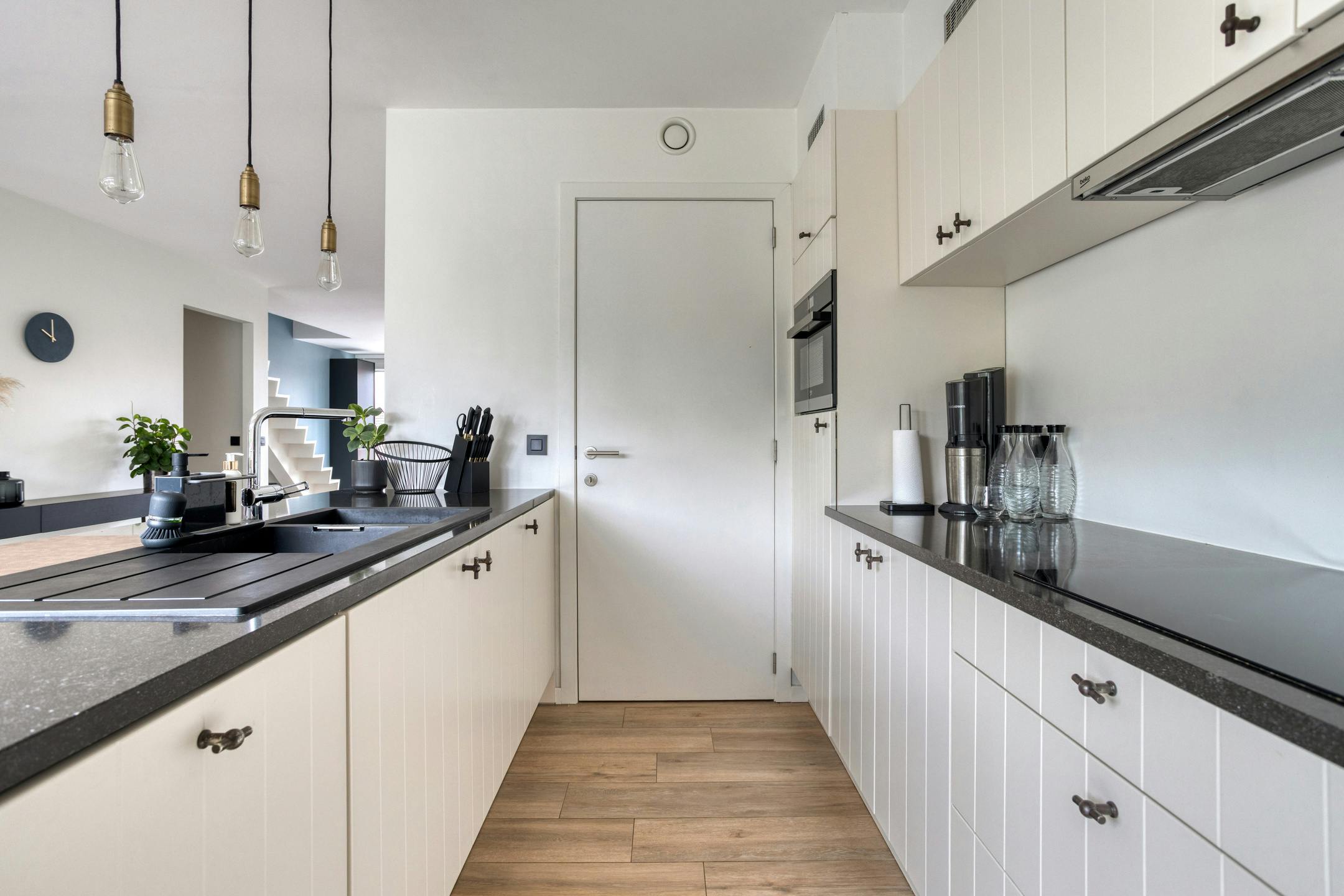 Instapklare, lichtrijke duplex te koop in hartje Aalter foto 12