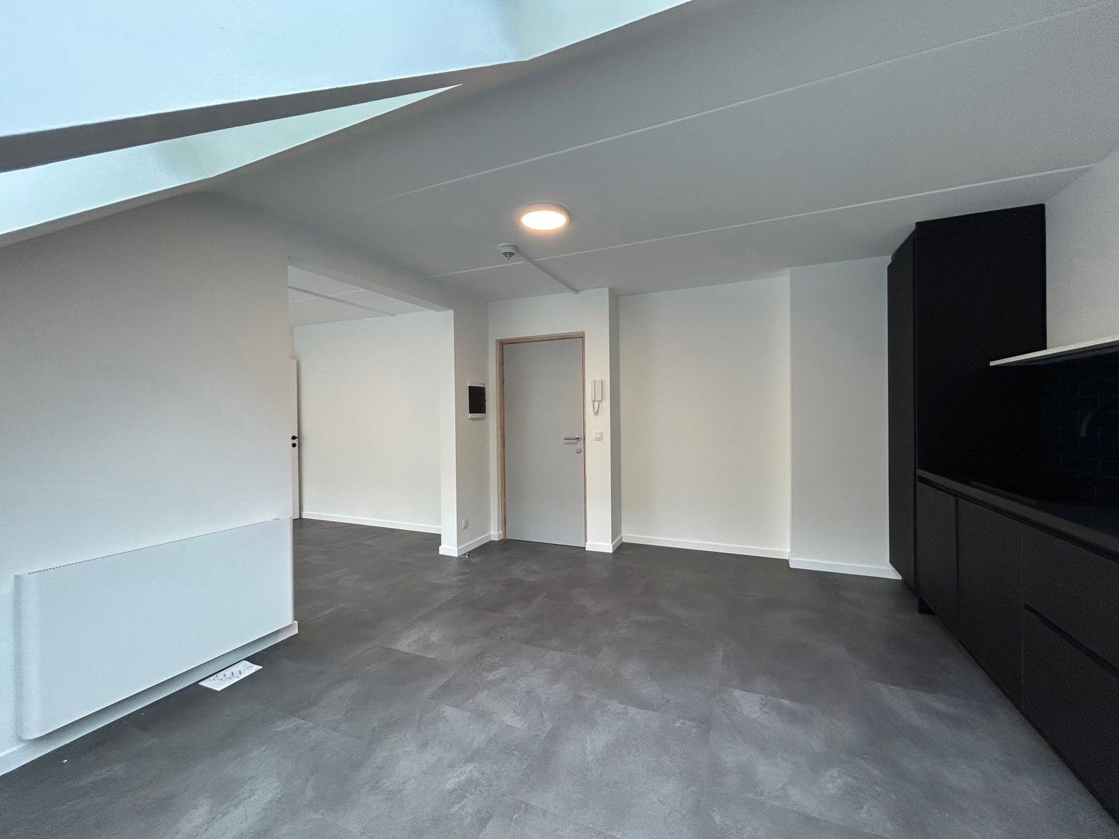 Ruime lichtrijke studio's nabij Gasthuisberg foto 6