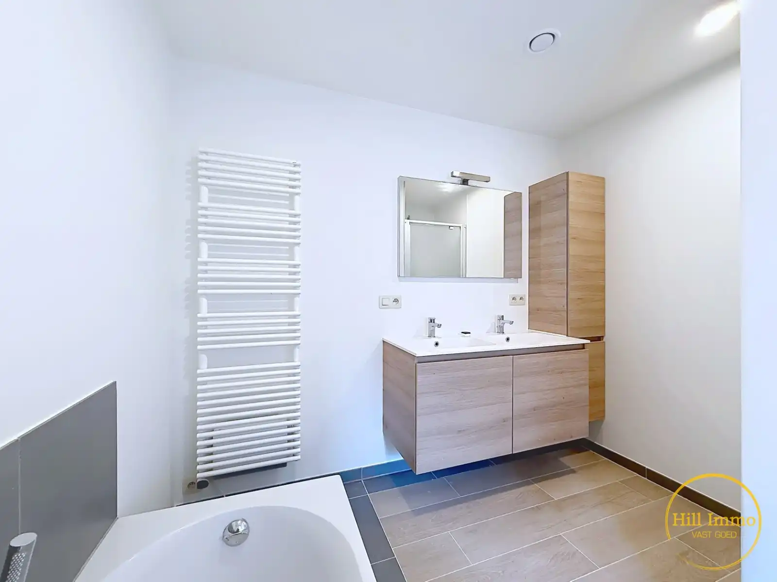 Woning te Dikkebus met garage en 3 slaapkamers foto 11