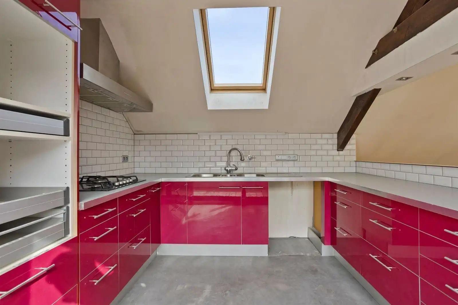 Woning met 2 slaapkamers en garage te Neigem foto 6