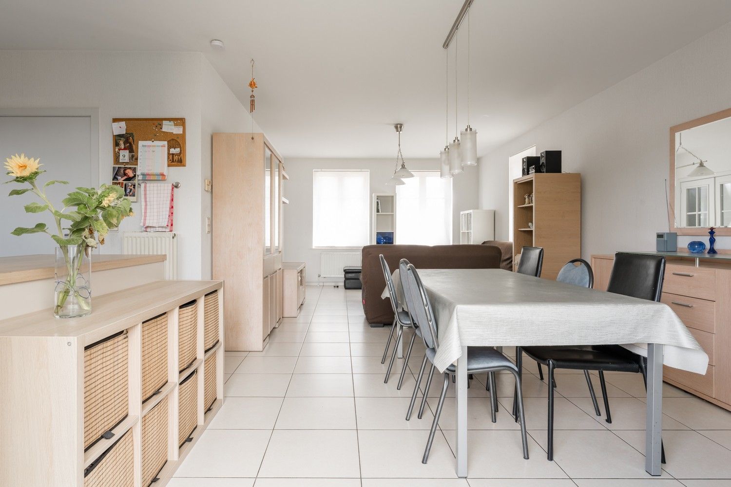 Ruime gezinswoning met tuin, garage en 3 slaapkamers foto 5