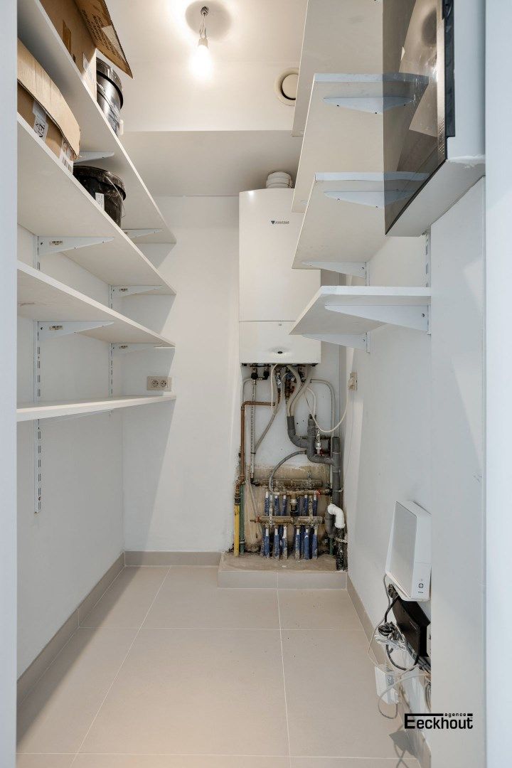 Luxe hoek-appartement met grote zonneterrassen rondom en vlakbij de zeedijk van Mariakerke! foto 20