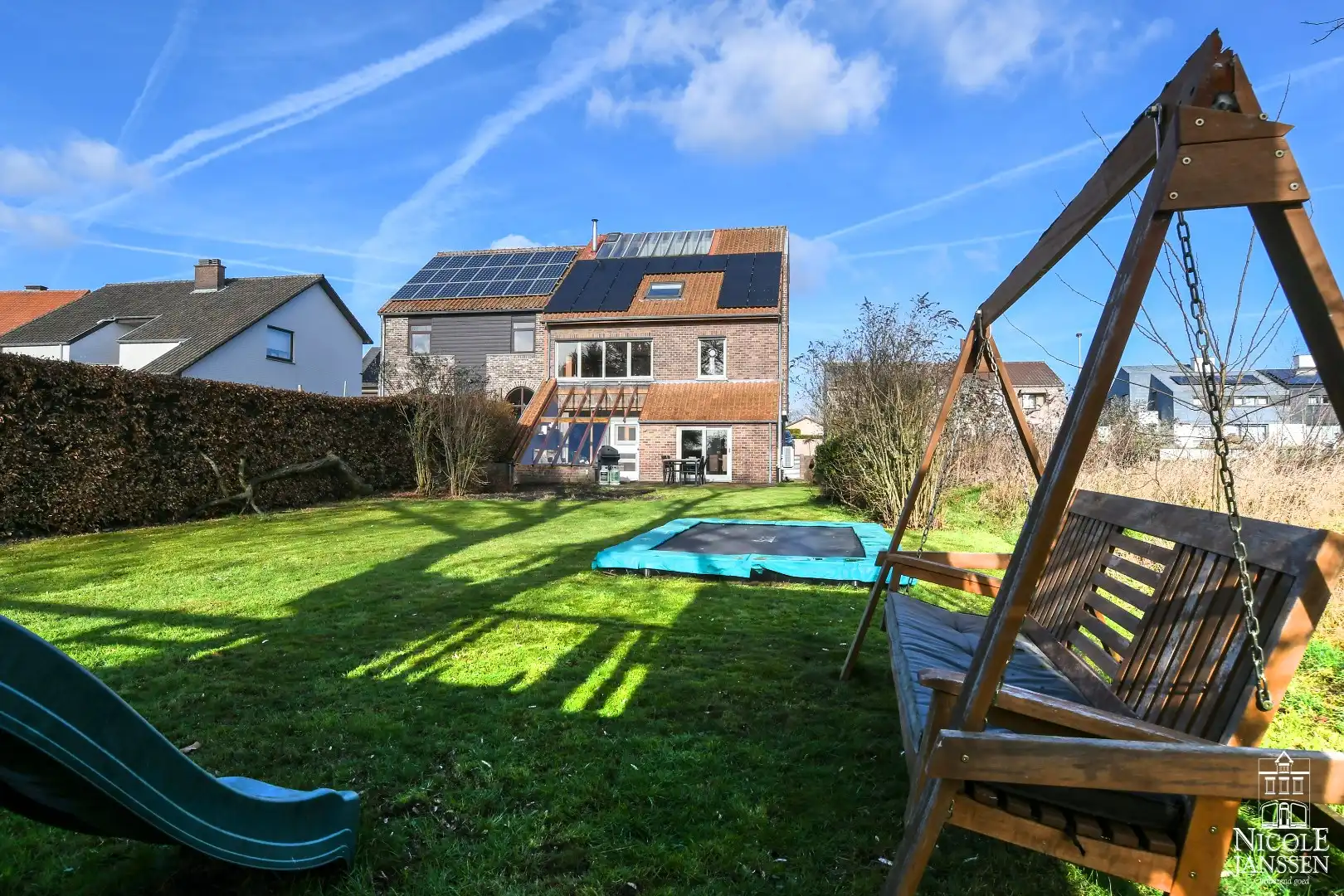 Bijzonder energiezuinige halfvrijstaande woning met diepe tuin foto 41