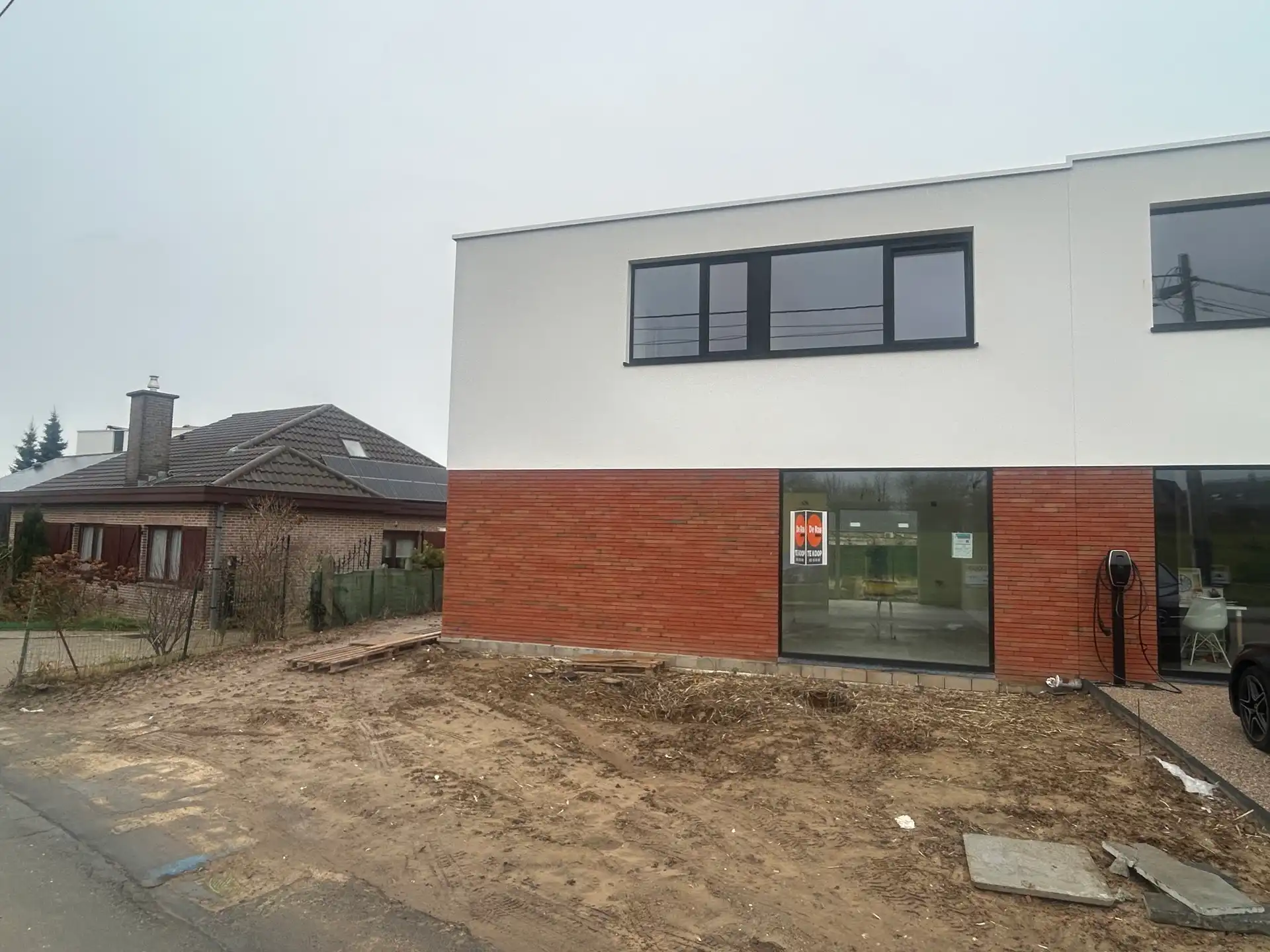 DENDERHOUTEM - Moderne nieuwbouwwoning met alle comfort! foto 2