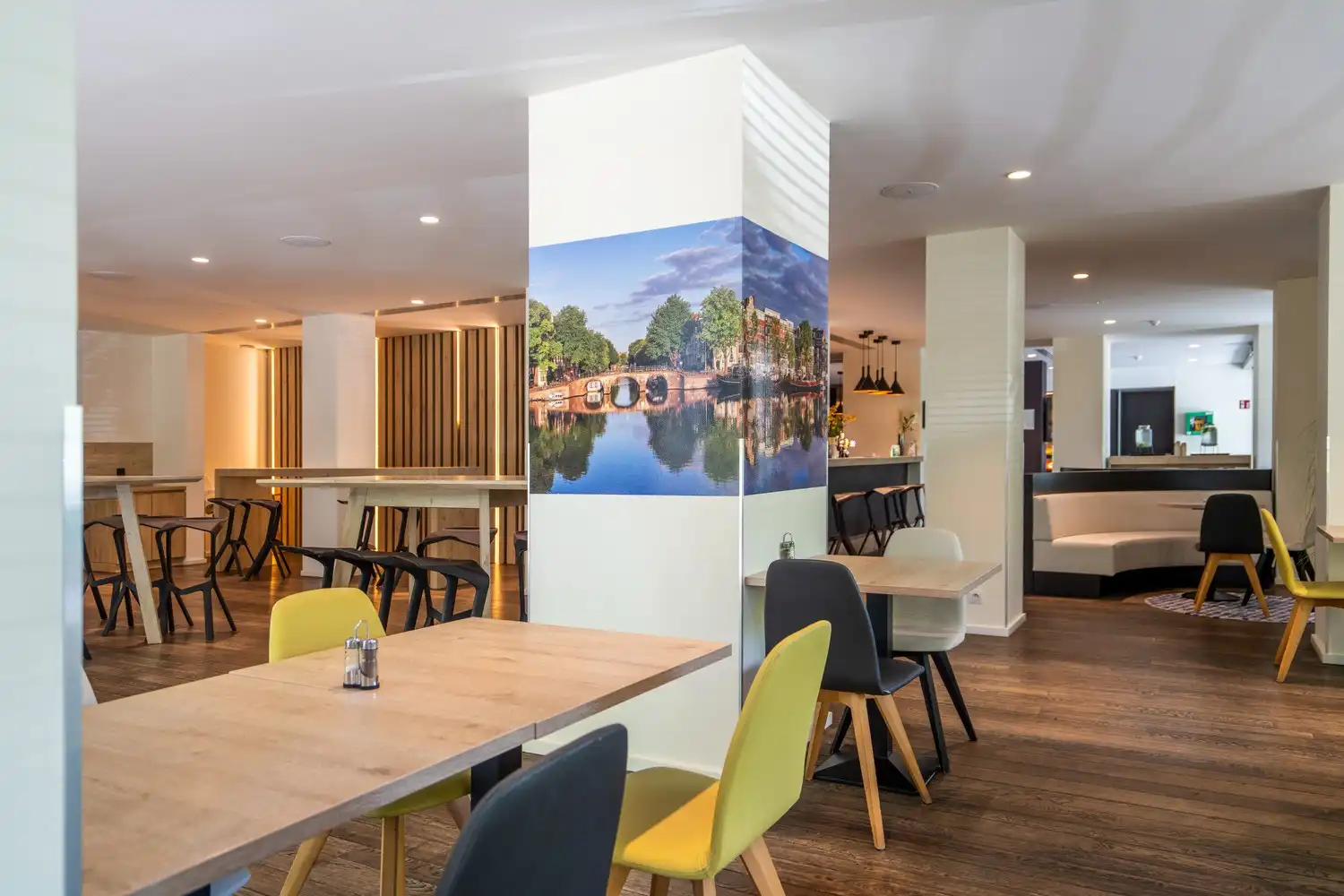 Hotelkamer Kortrijk foto 9