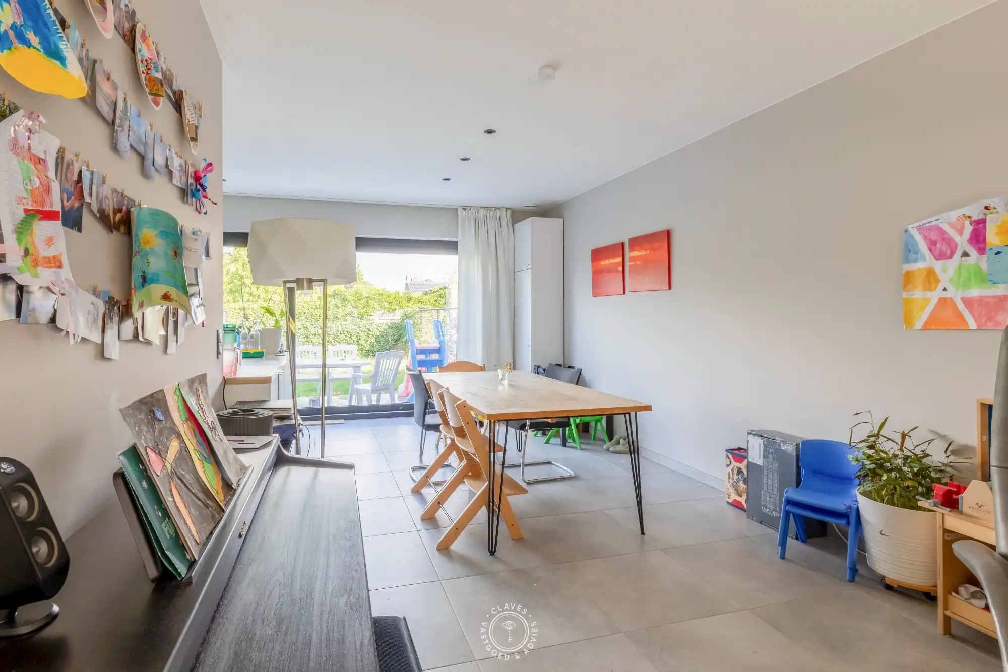 Praktische nieuwbouw woning met tuin en garage foto 5