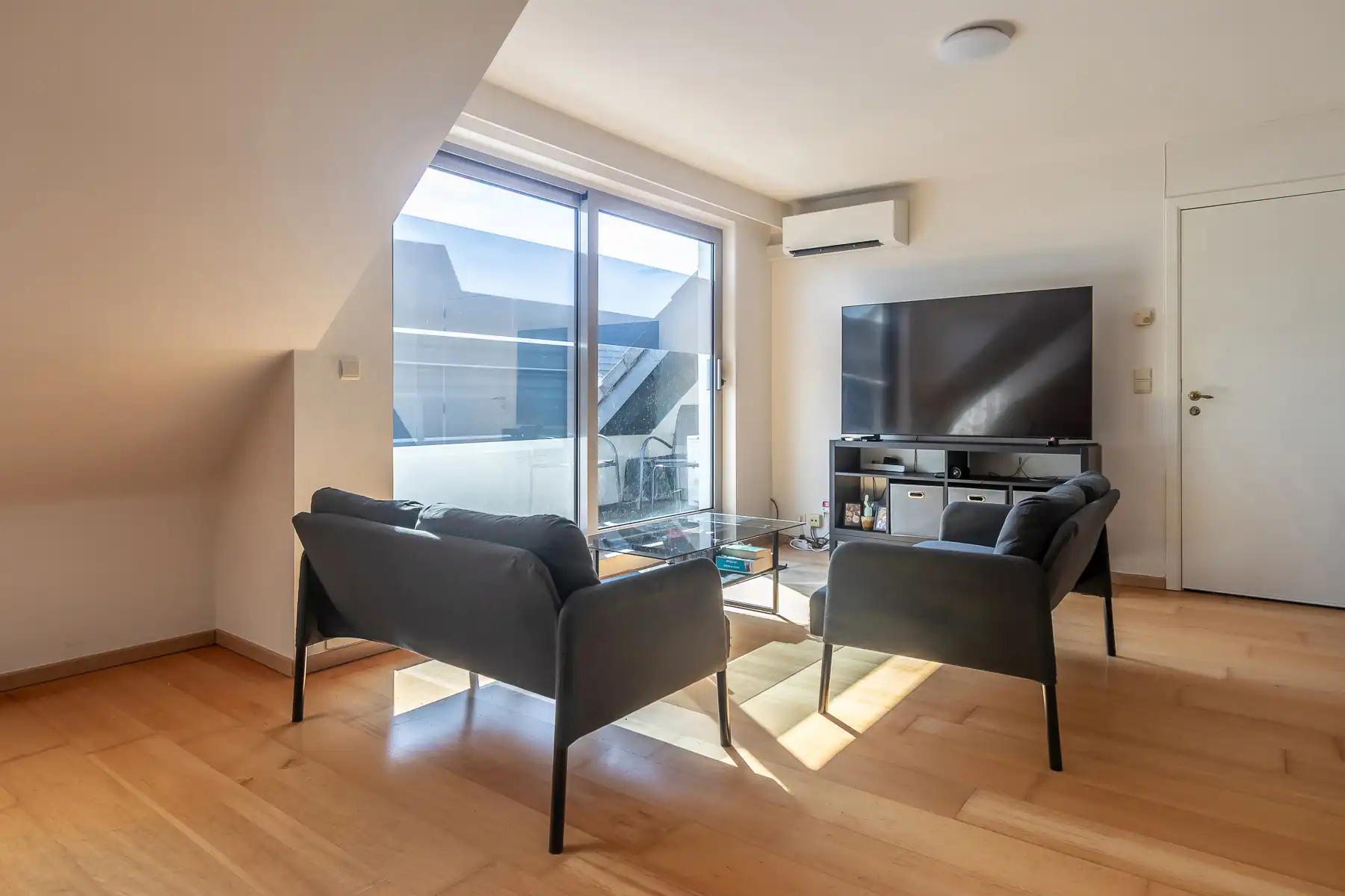 Energiezuinig appartement met 2 slaapkmers & autostaanplaats foto 7