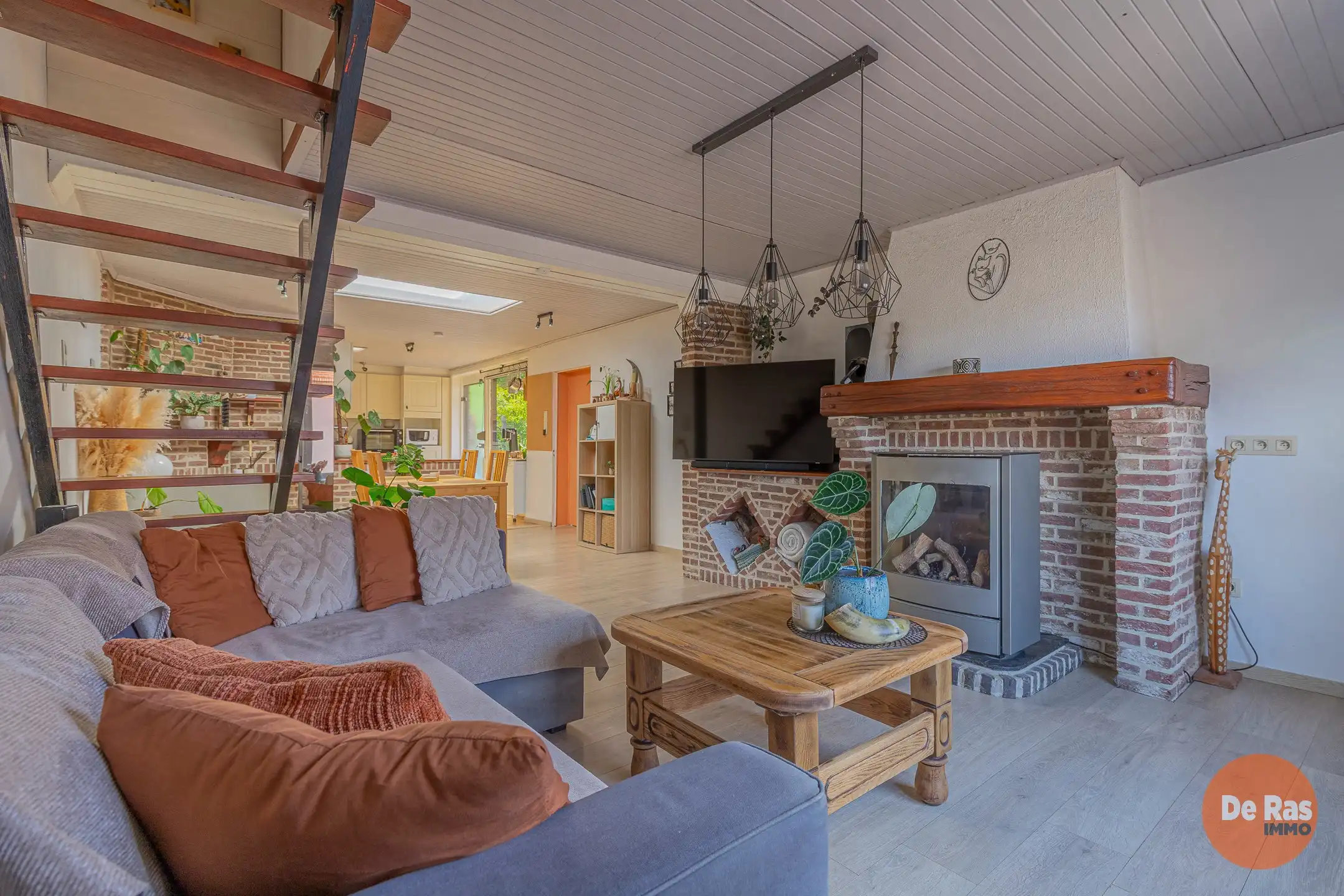 LEDE - Instapklare woning met tuin en garage in centrum  foto 3