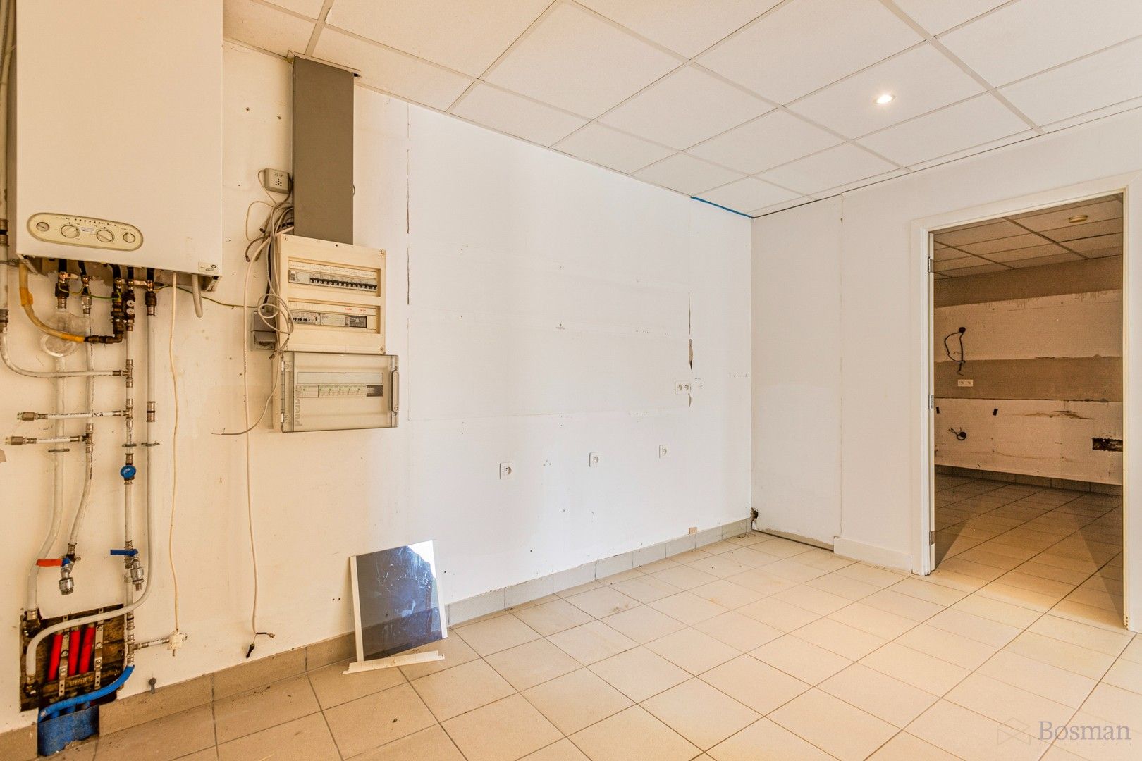 Handelspand te huur in centrum Tessenderlo foto 9