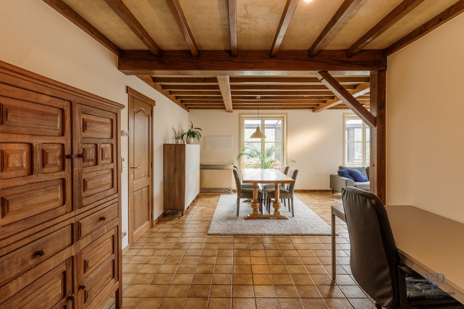 Bijzonder ruime (295m²) gezinswoning in Asper  foto 8