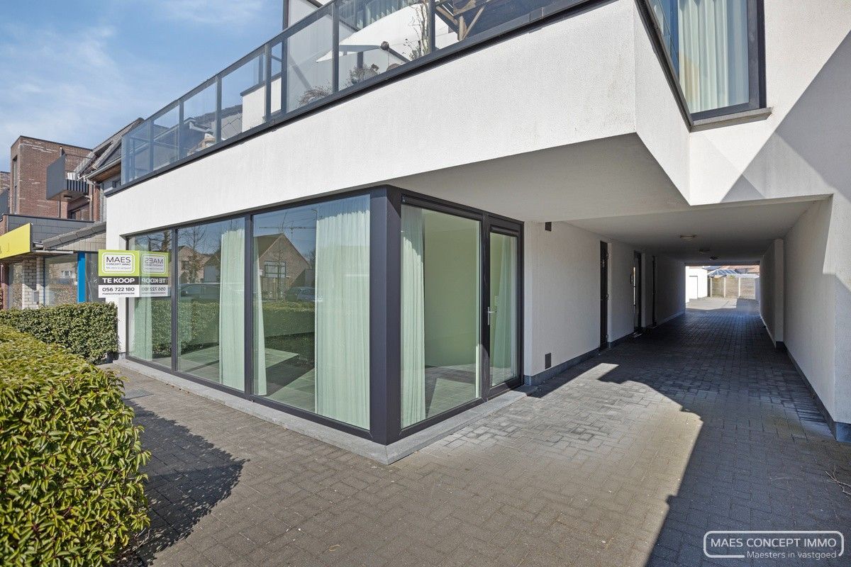 Ruim gelijkvloers 2-slaapkamerappartement in Jabbeke foto 23
