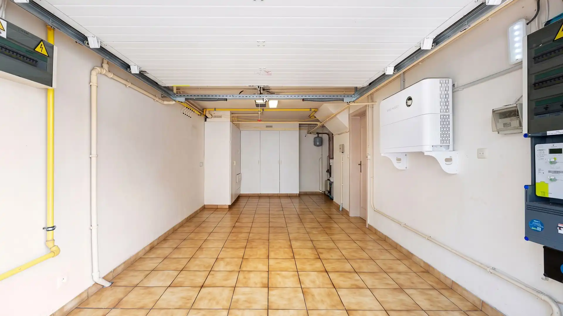 Ruime, stevige gezinswoning met 3 kamers en garage te Heist foto 20