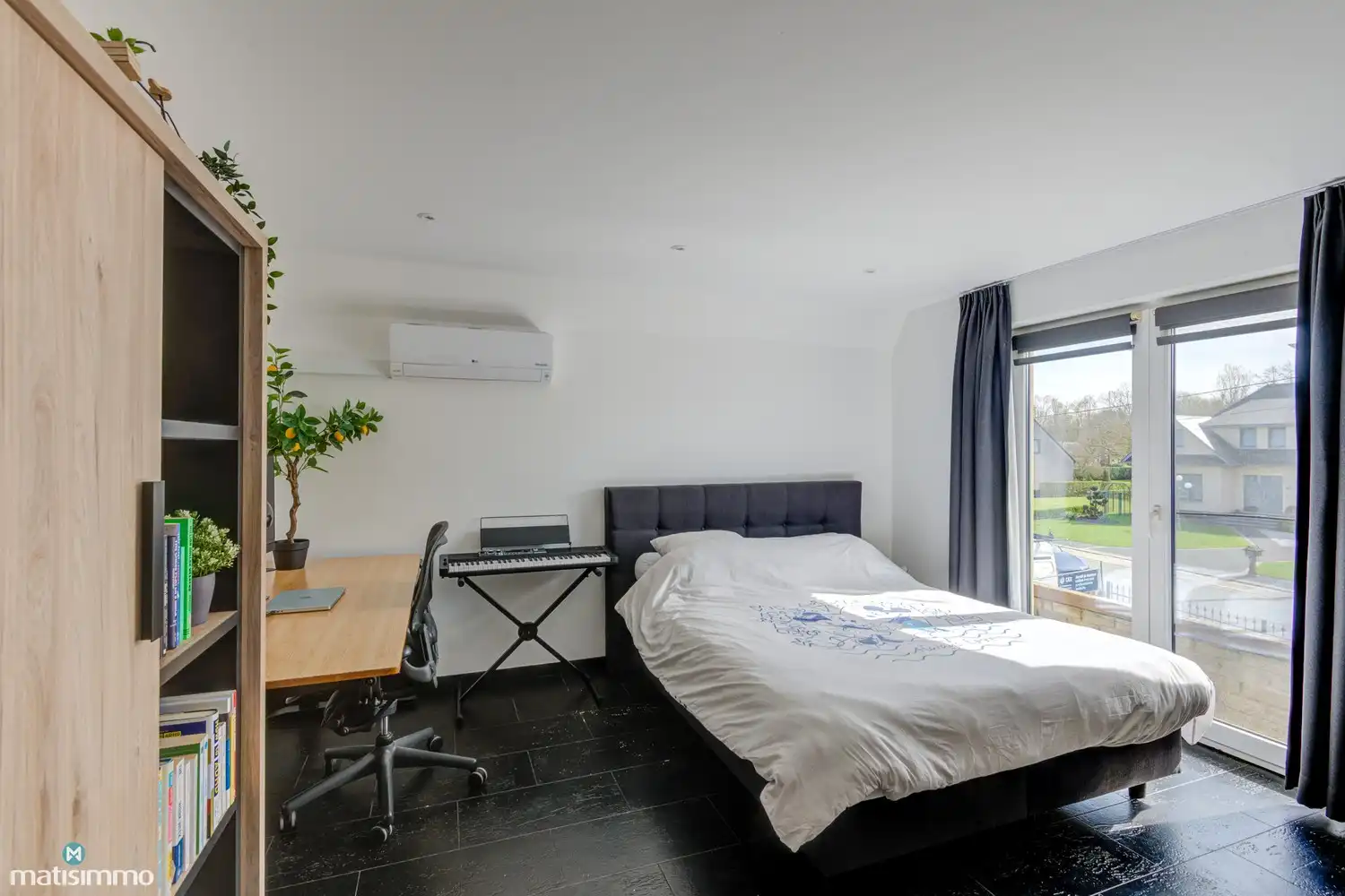 GERENOVEERDE WONING MET 3 SLAAPKAMERS, RUIME GARAGE EN TUIN (11A 40CA) TE BILZEN foto 23