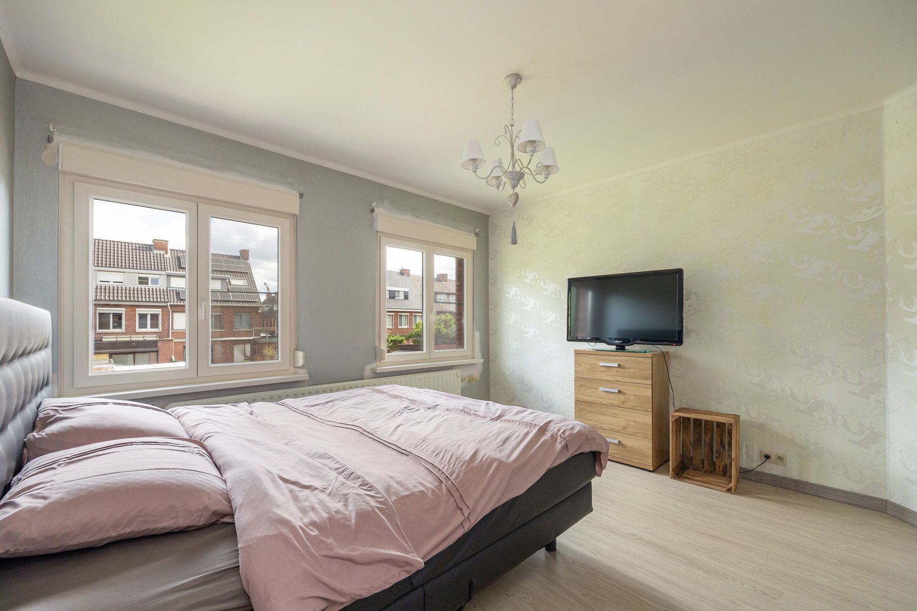Gerenoveerde woning met zeer gunstig EPC B, in het centrum van Ekeren! foto 14