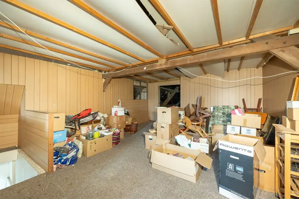 Te renoveren hoeve met achterliggend weiland foto 13