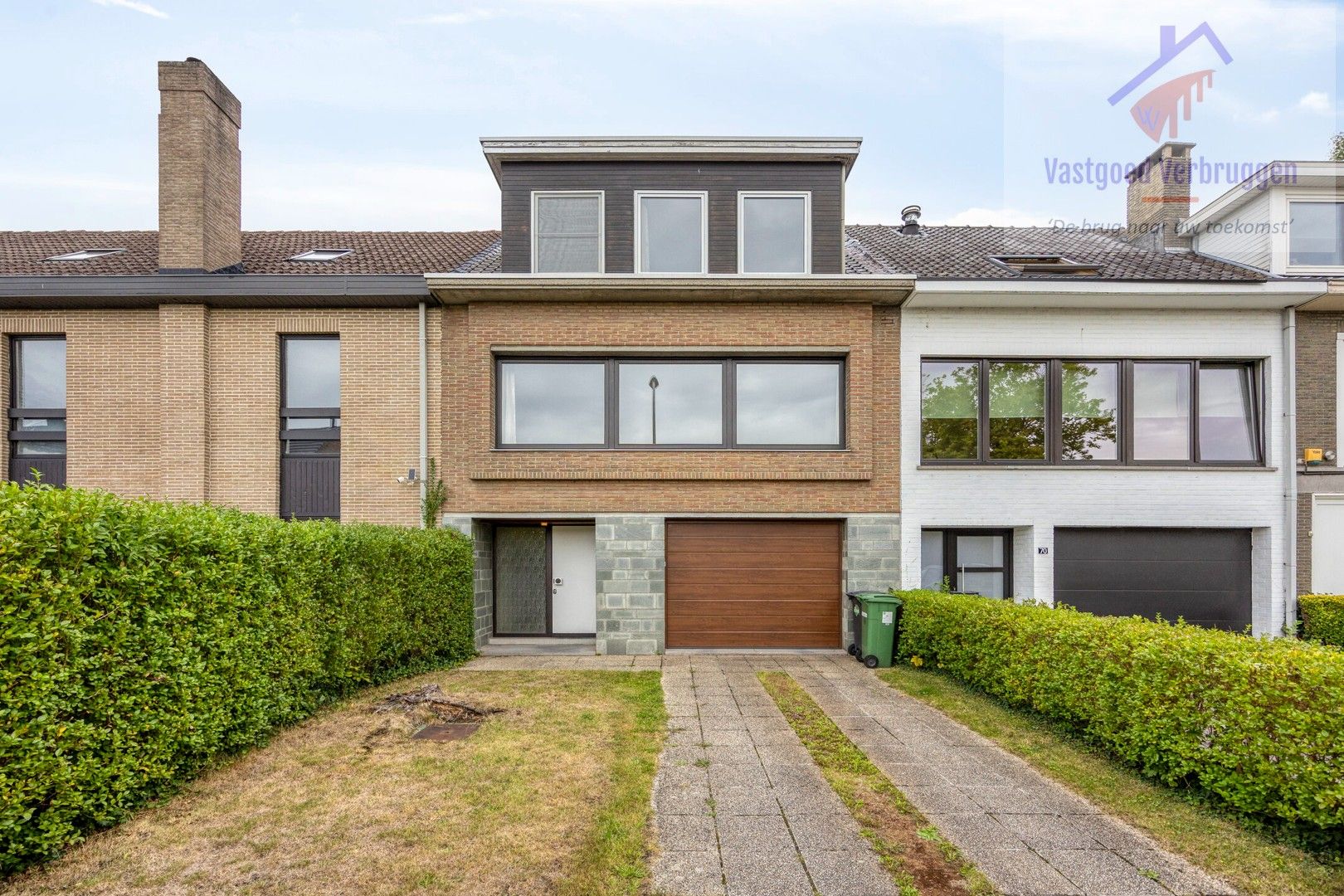 Standingvolle ruime bel-etage met 4 slaapkamers en tuin foto {{pictureIndex}}