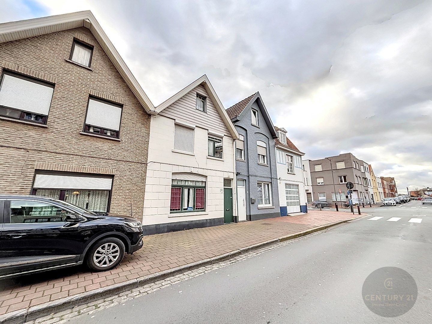 Hoofdfoto van de publicatie: RUIME CHARMANTE WONING NABIJ LIPPENSLAAN